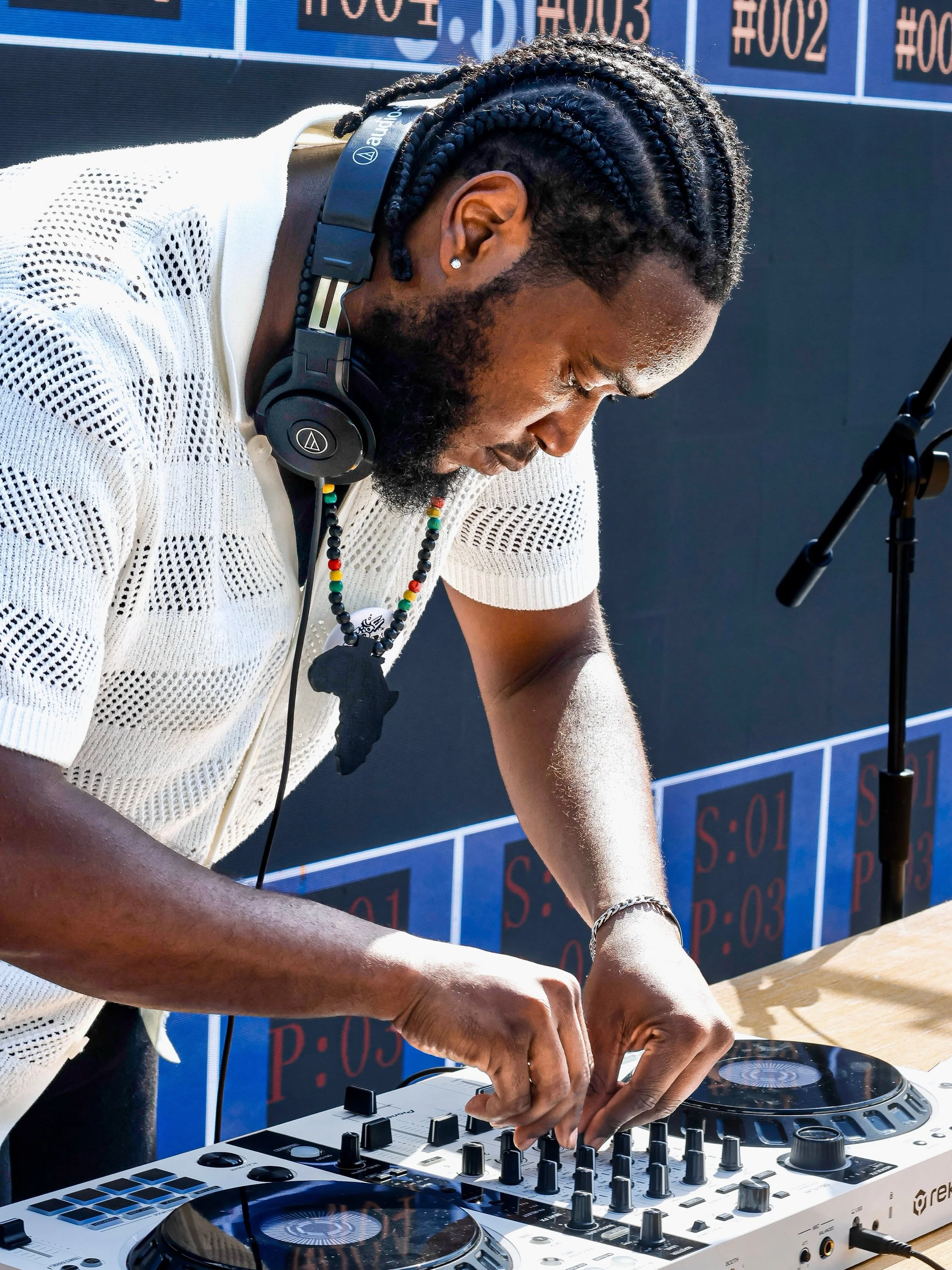 Shoutout @iamthepictureguy for these updated photos from this years @fromthegofest 🎤

DJing for the last 12 years has opened so many doors and allowed me to create so many connections and memories🎧 This next chapter of my life as a try and be the b