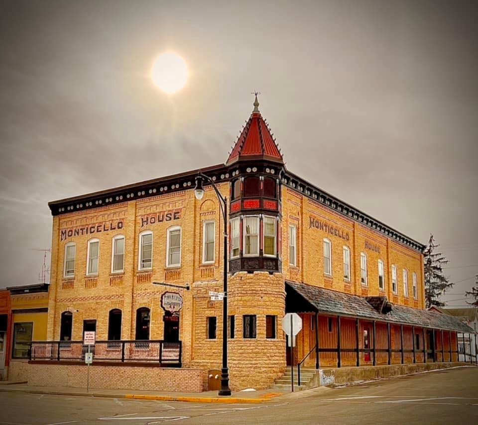 Our Story — Pink Heifer Saloon & Smokehouse