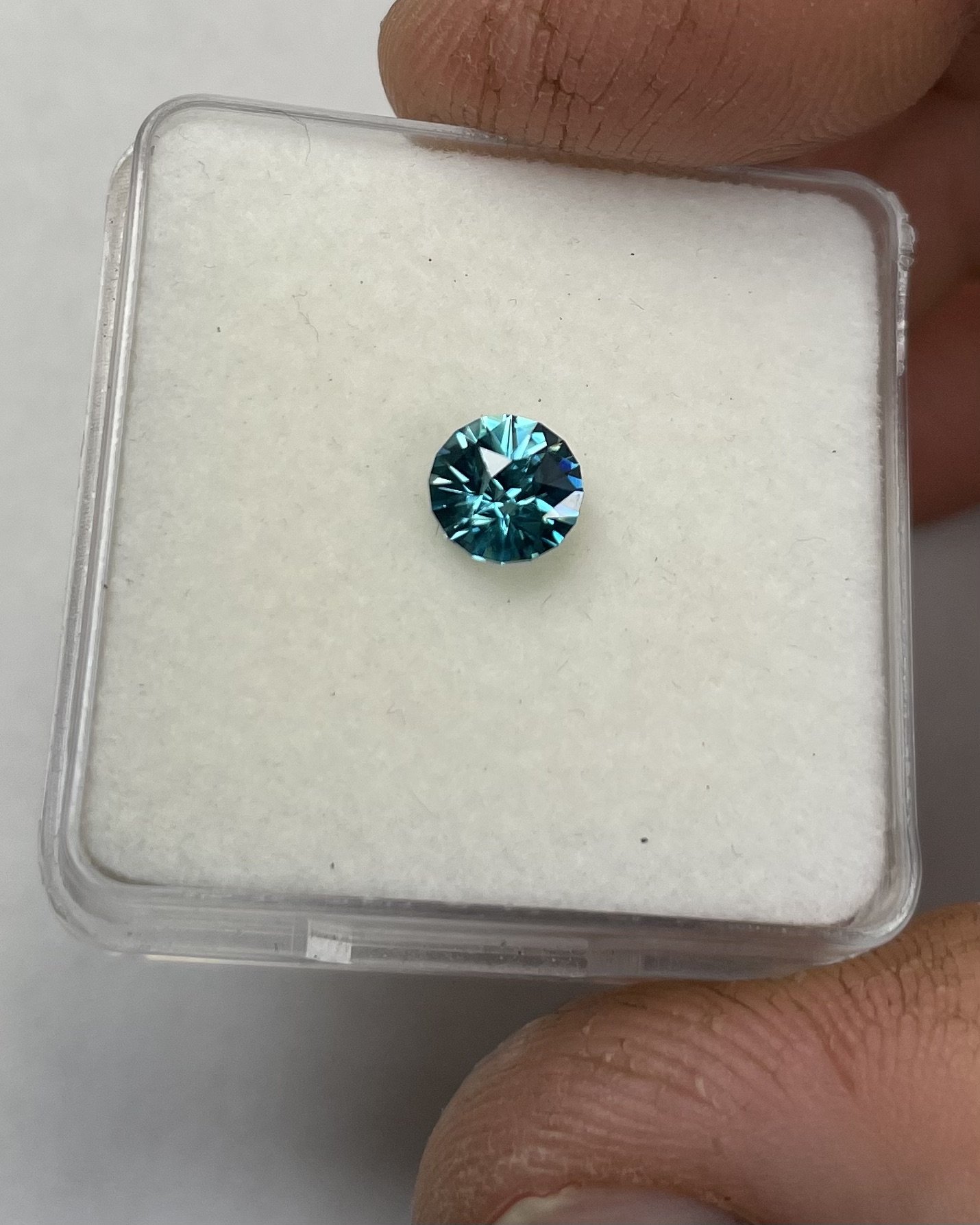Zircon Star 3.jpeg
