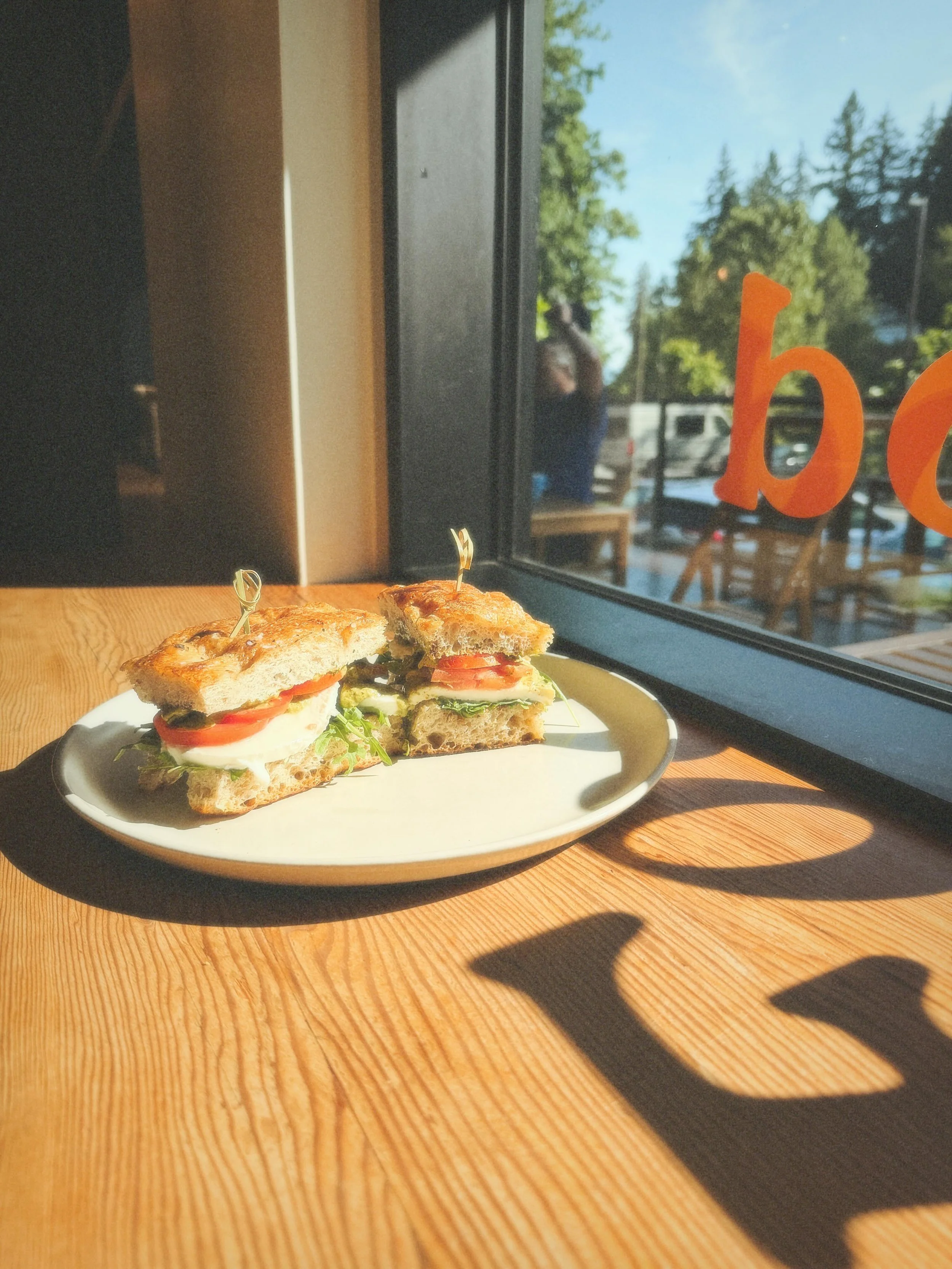 This dreamy new Sandwich hit the baking case this morning ☀️

Tomato, Fresh Mozza, Pesto, and Arugula on Foccacia made for us by Anitas Organic