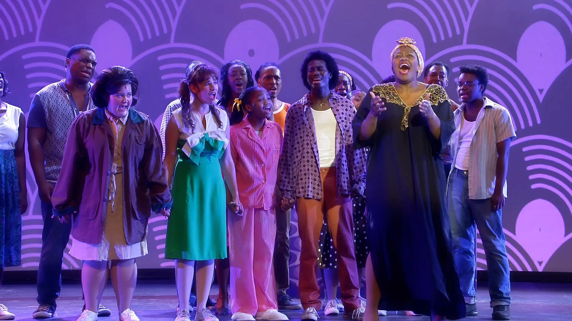 The nicest kids in town are alright: ‘Hairspray’ via Uptown Music Theater Highland Park