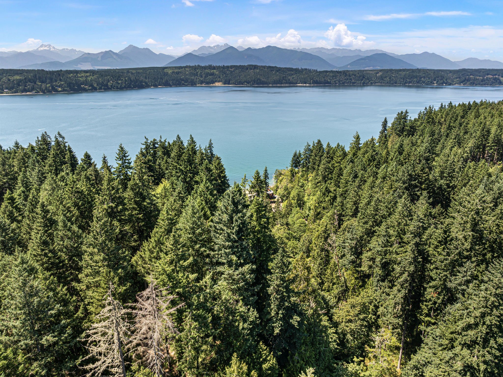 4-web-or-mls-9999-olympic-view-loop-rd-nw.jpg