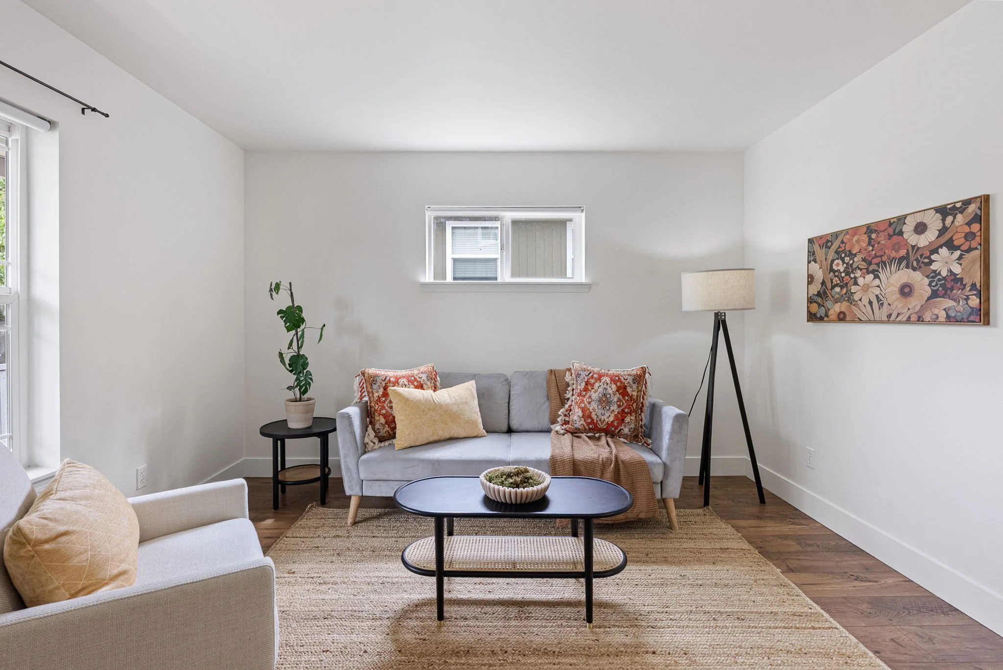 18-web-or-mls-209-ne-max-william-loop.jpg