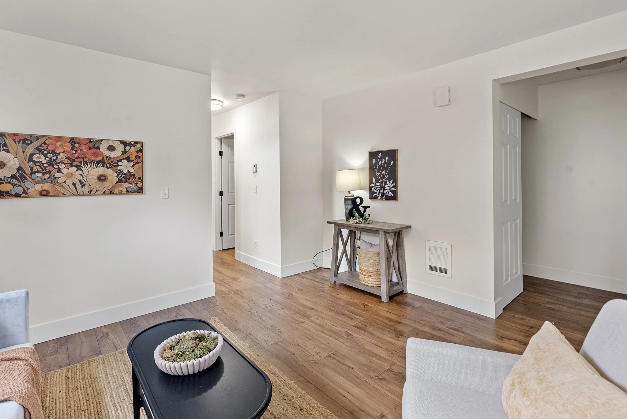 19-web-or-mls-209-ne-max-william-loop.jpg
