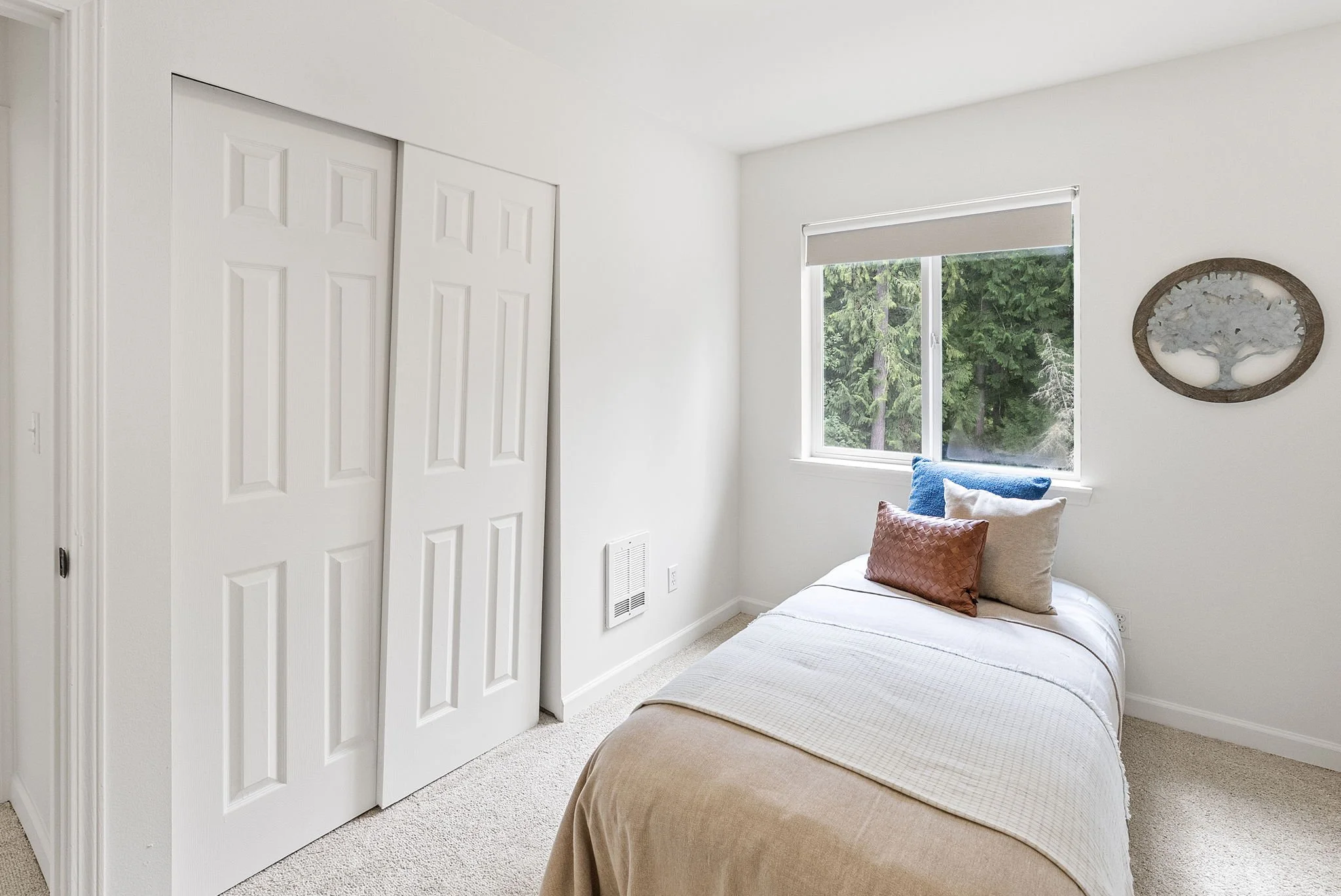 22-web-or-mls-209-ne-max-william-loop.jpg