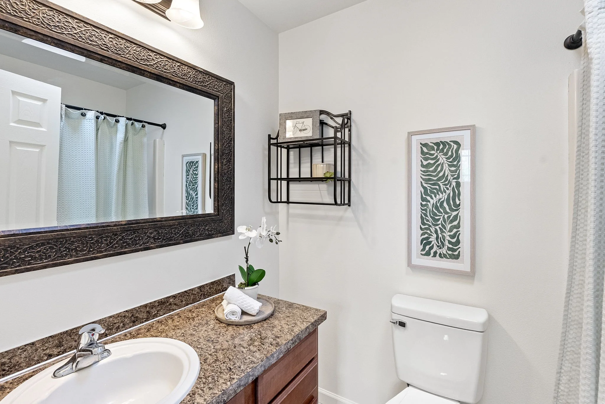 25-web-or-mls-209-ne-max-william-loop.jpg