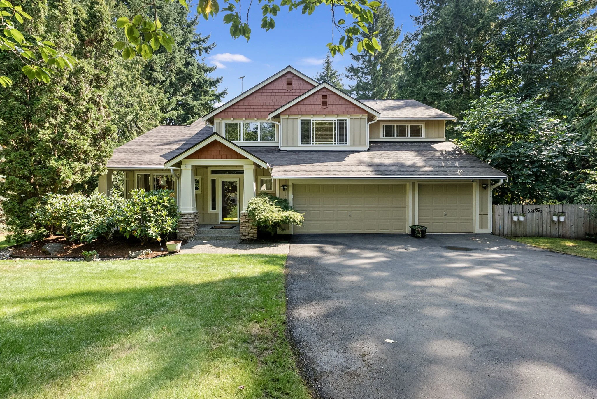 1-web-or-mls-16110-cassie-pl-nw.jpg
