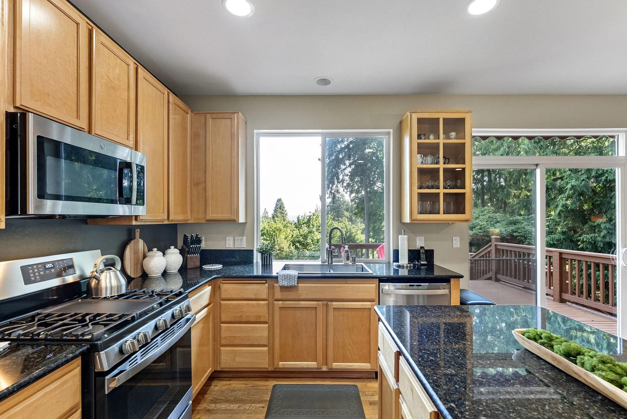5-web-or-mls-16110-cassie-pl-nw.jpg