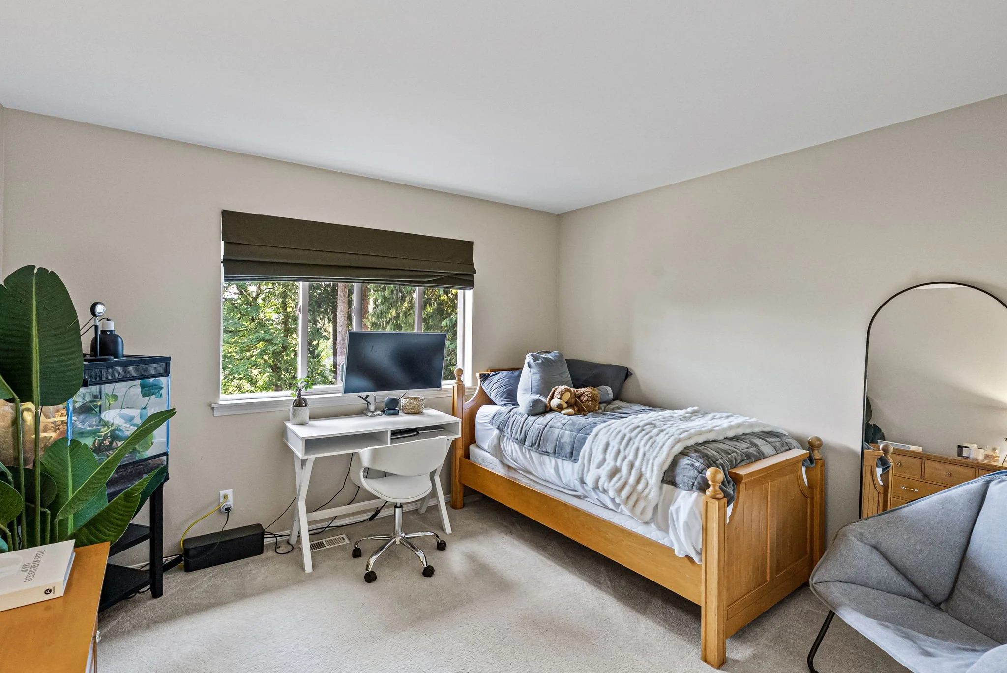 27-web-or-mls-16110-cassie-pl-nw.jpg