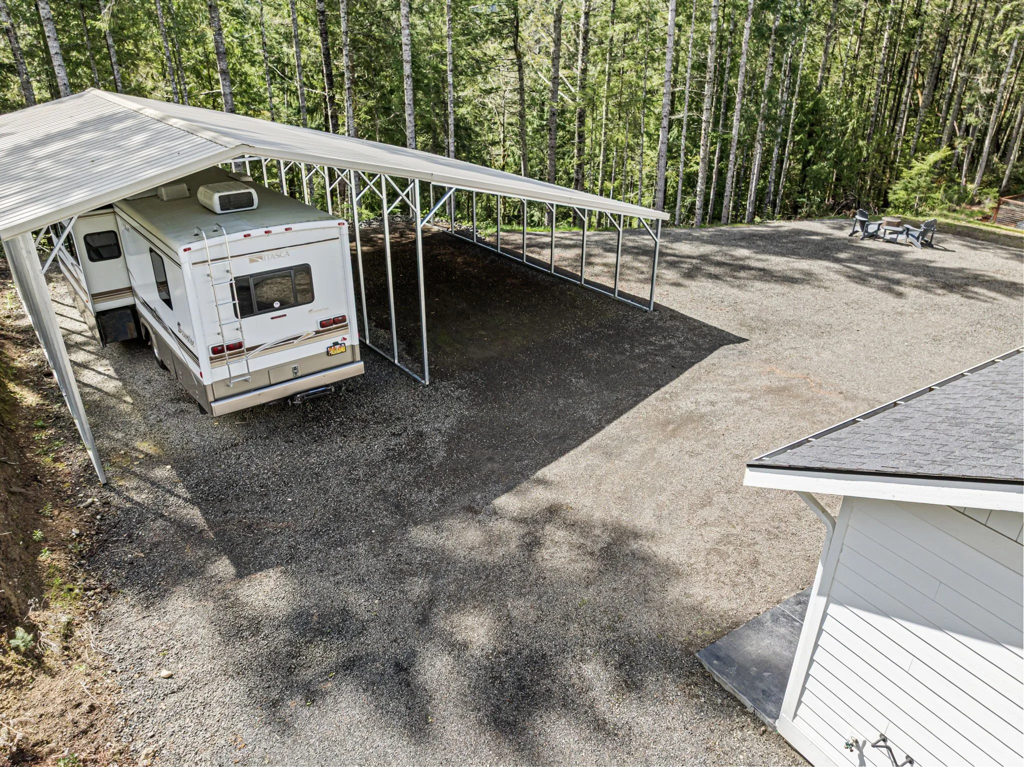 68-web-or-mls-10128-merlin-ln-nw.jpg