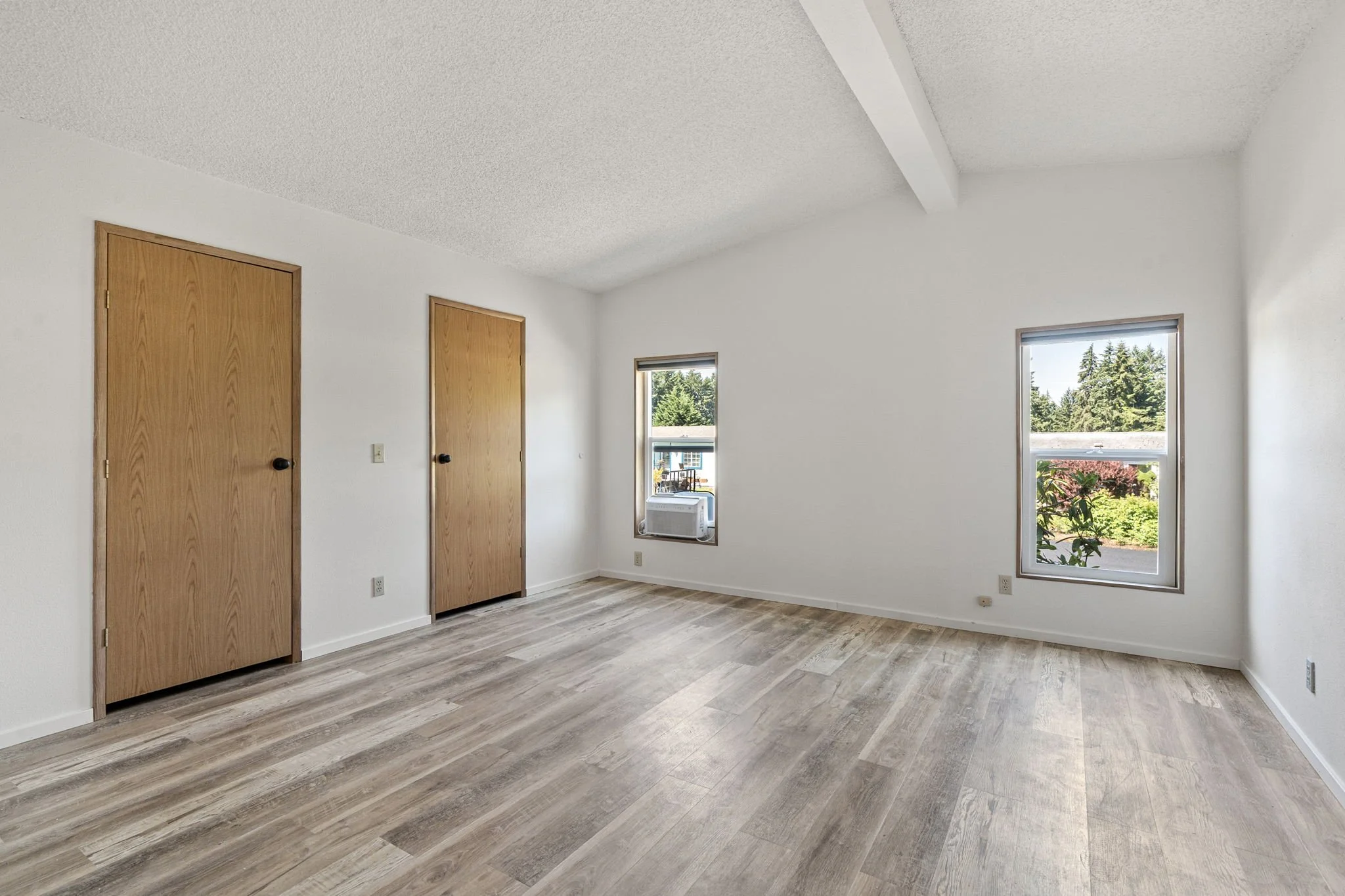 12-web-or-mls-2084-se-hastings-ln.jpg