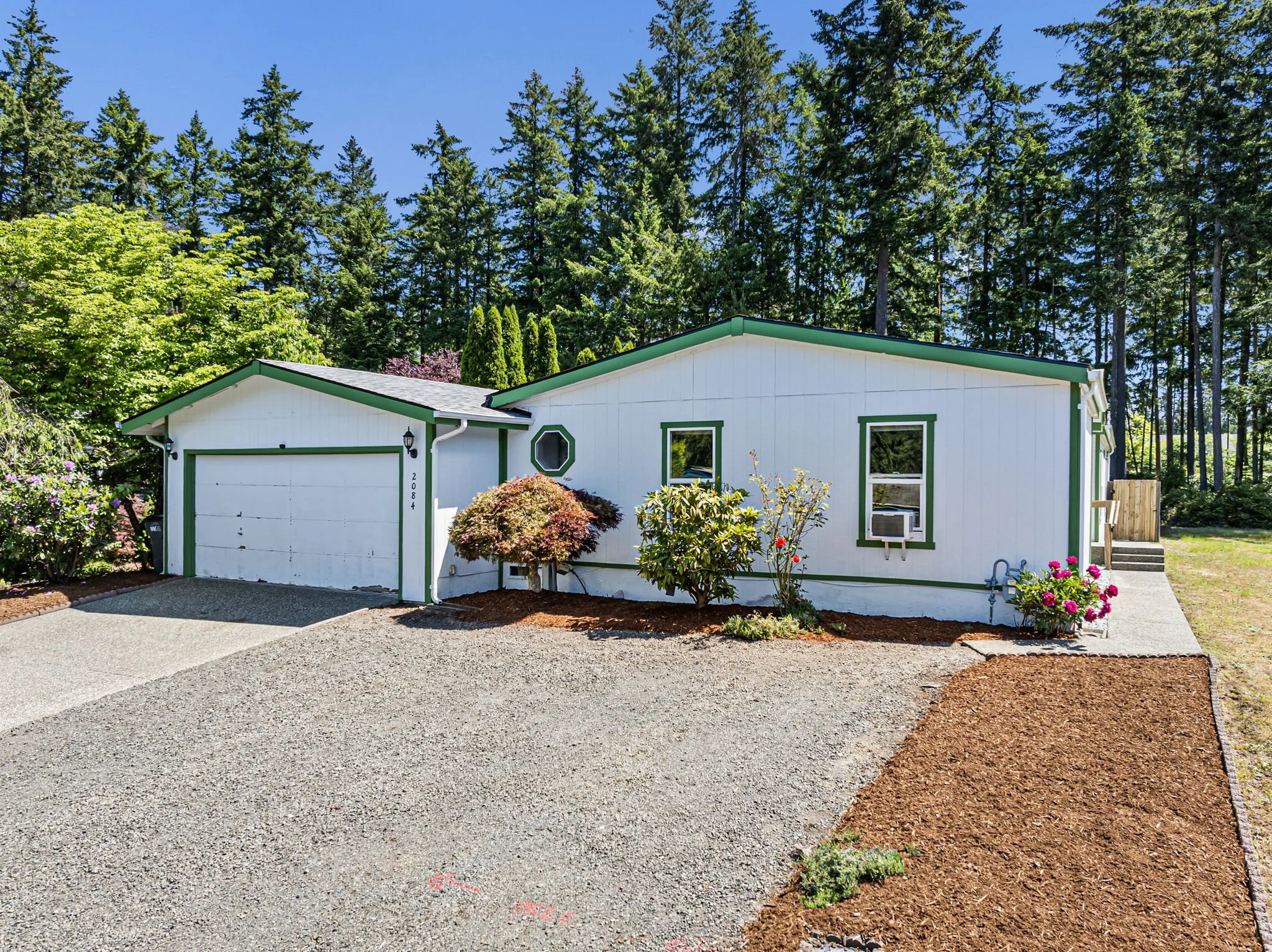 24-web-or-mls-2084-se-hastings-ln.jpg
