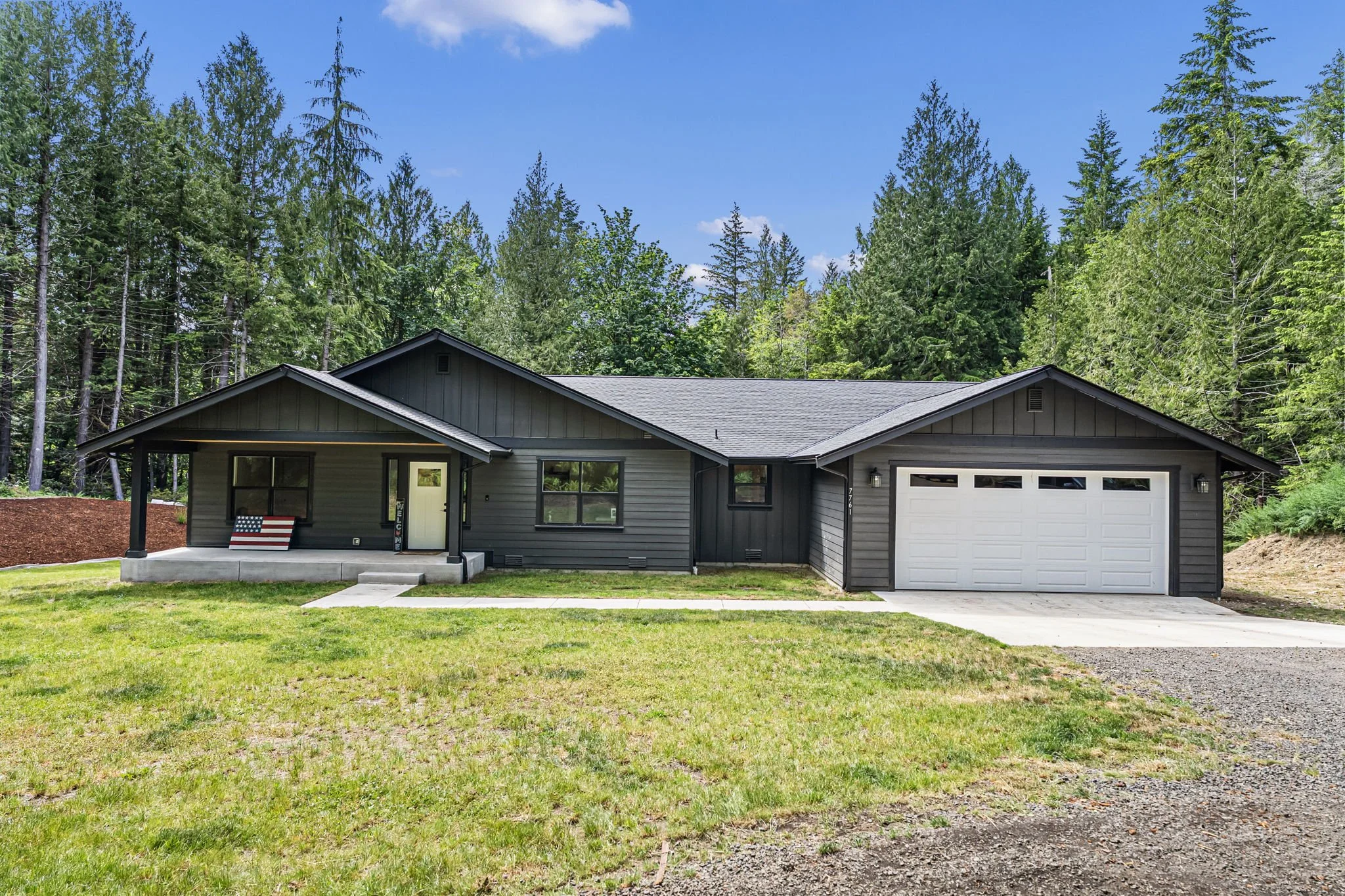 1-web-or-mls-7761-larson-ln-nw.jpg