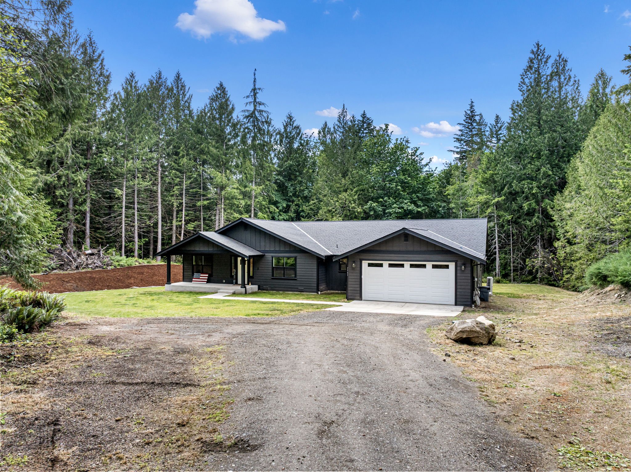 42-web-or-mls-7761-larson-ln-nw.jpg