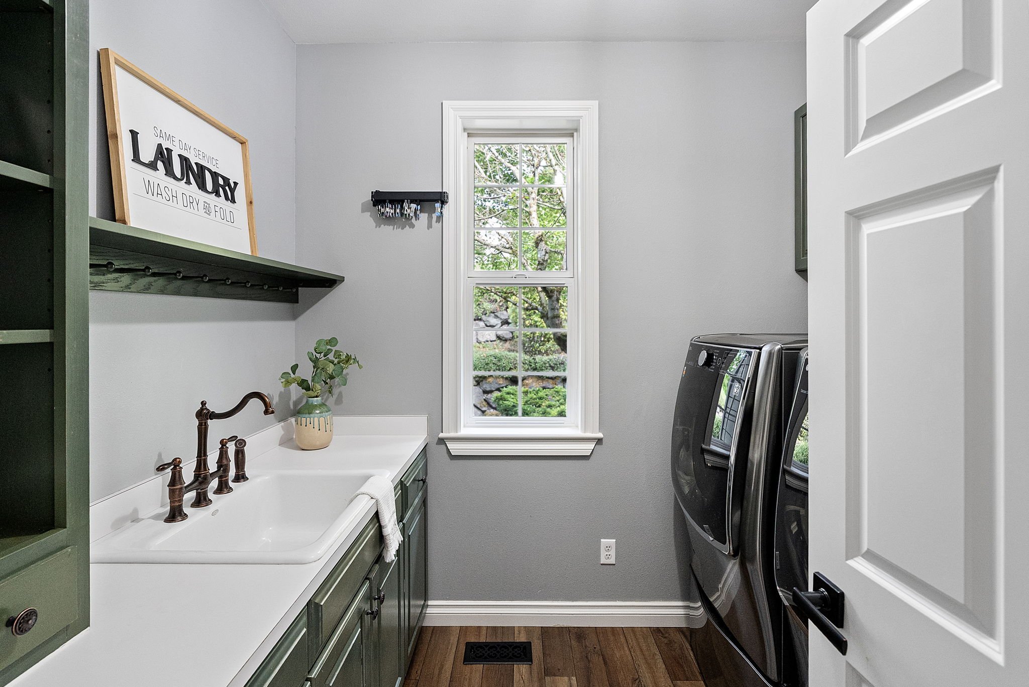 2-web-or-mls-2606-ne-lillehammer-ln.jpg