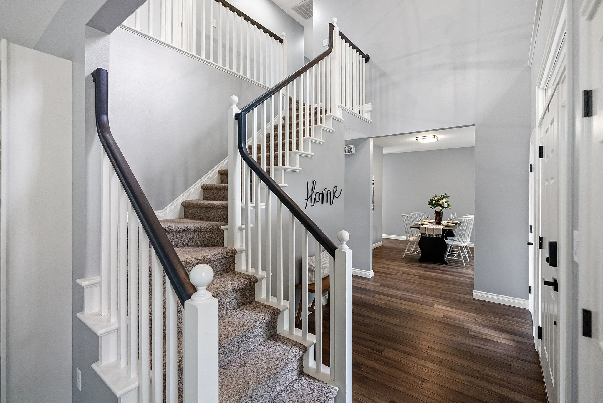 20-web-or-mls-2606-ne-lillehammer-ln.jpg