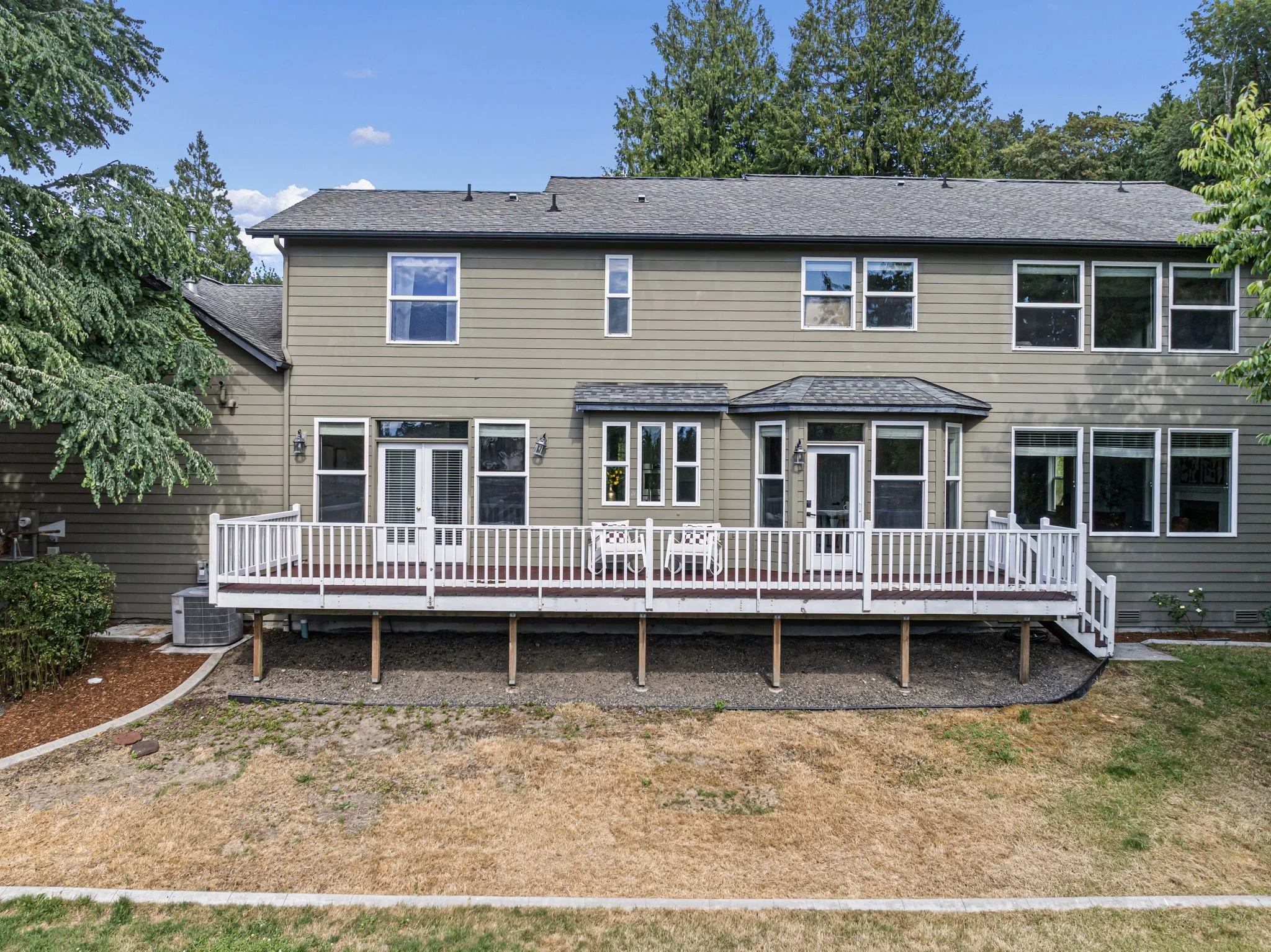 56-web-or-mls-2606-ne-lillehammer-ln.jpg