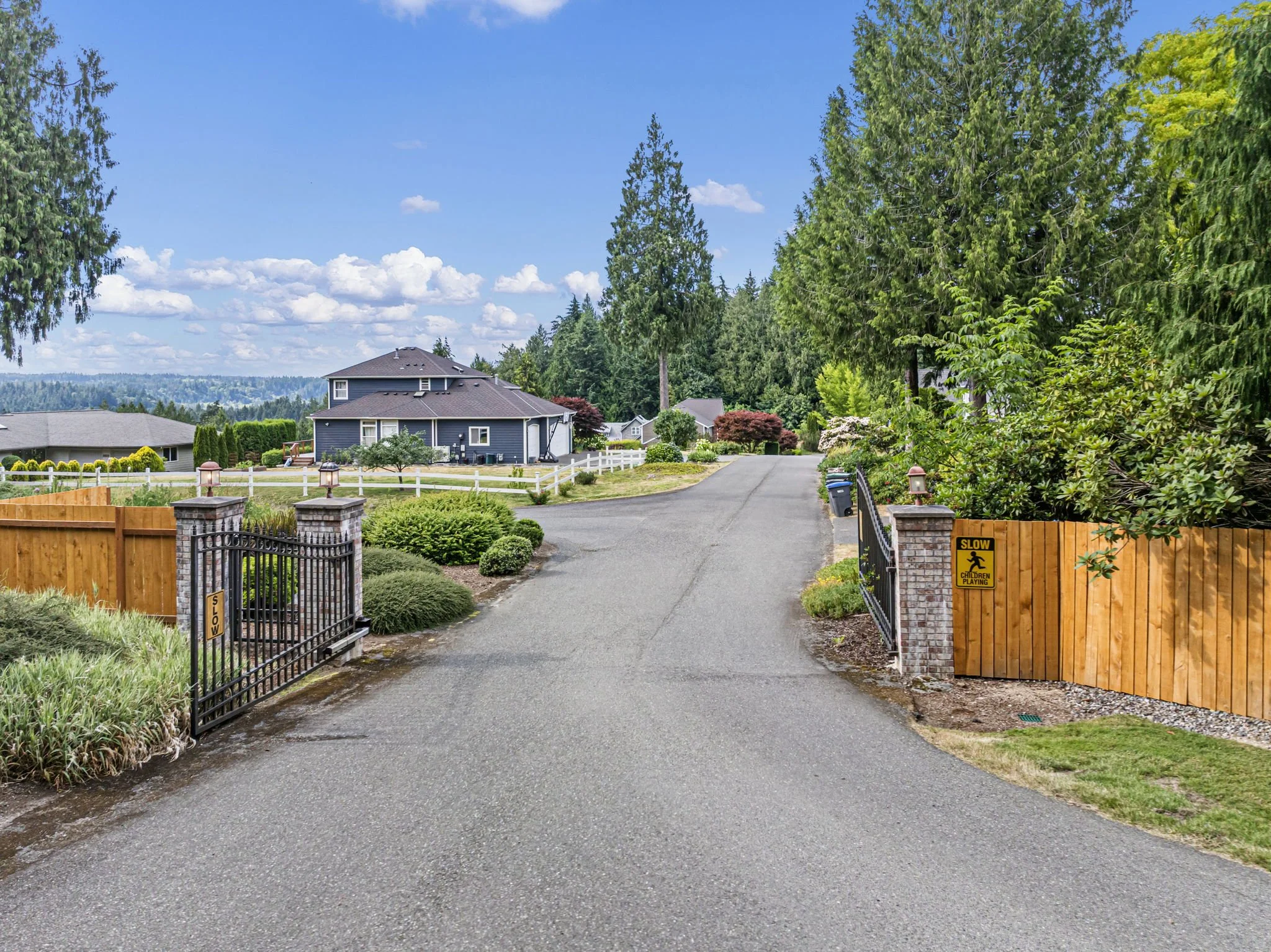 62-web-or-mls-2606-ne-lillehammer-ln.jpg