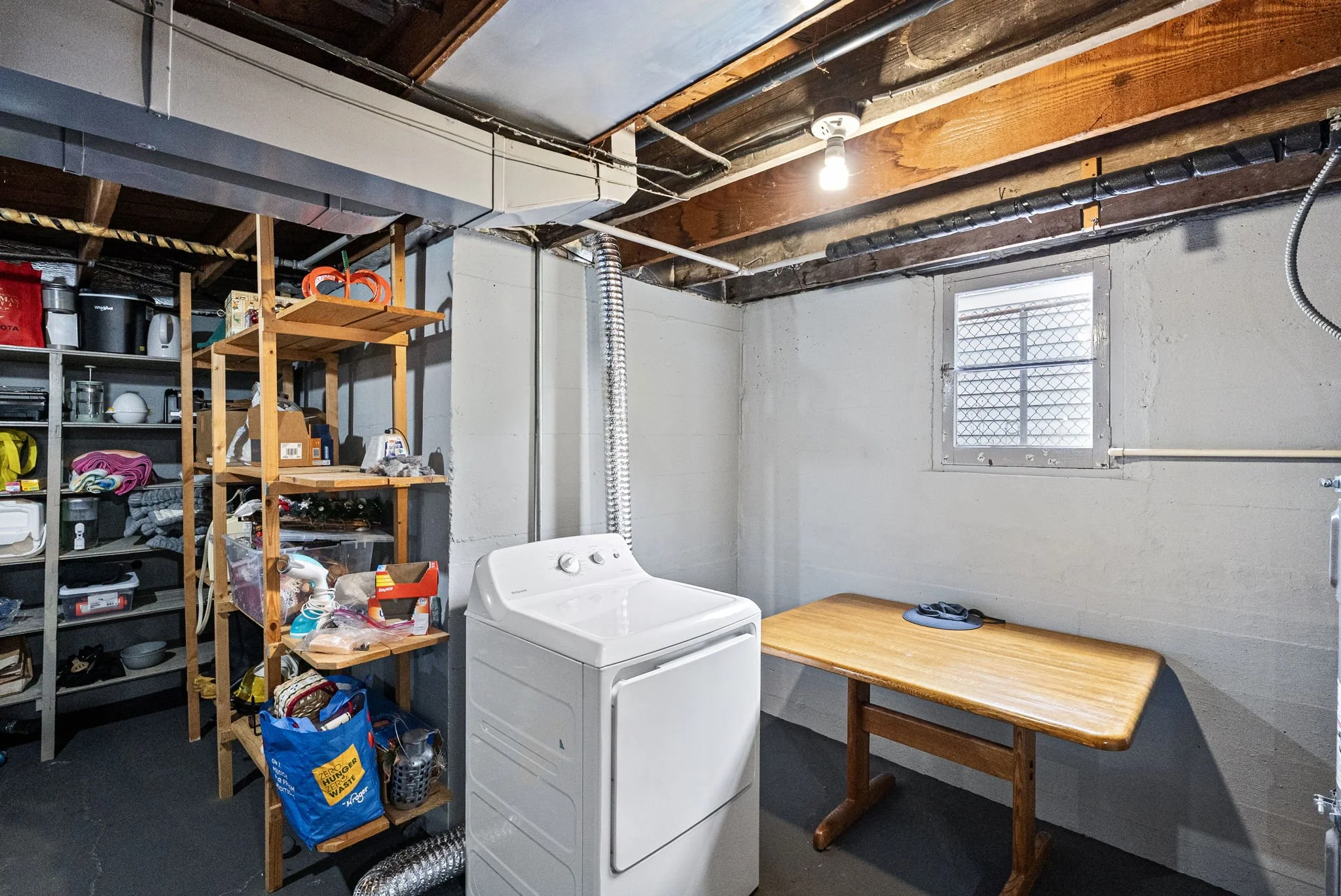 4-web-or-mls-224-bremerton-blvd.jpg