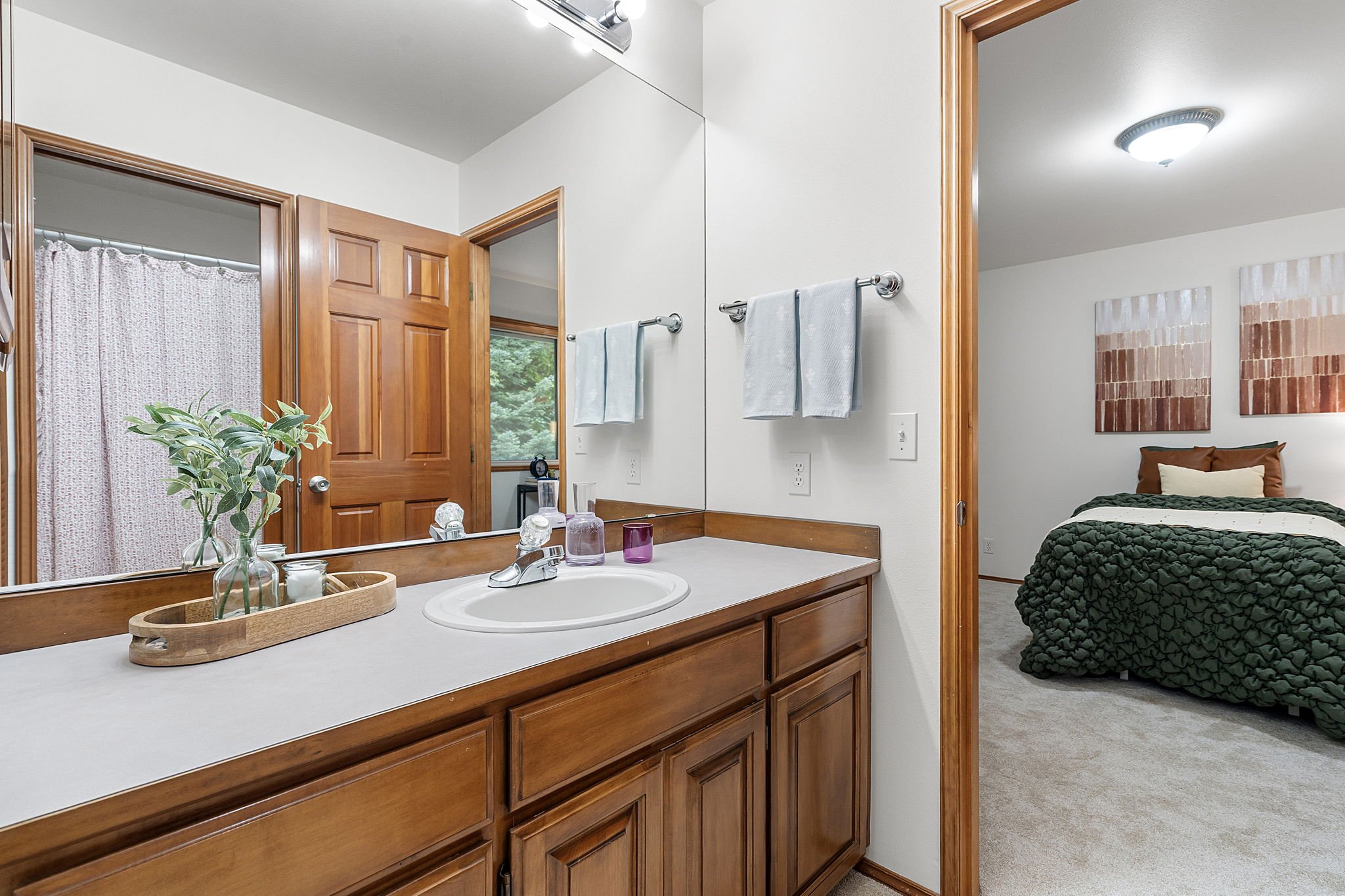 6-web-or-mls-7067-killeen-pl-sw.jpg