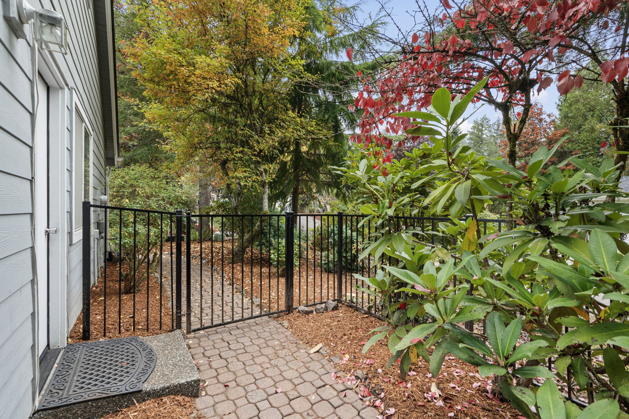 17-web-or-mls-7067-killeen-pl-sw.jpg
