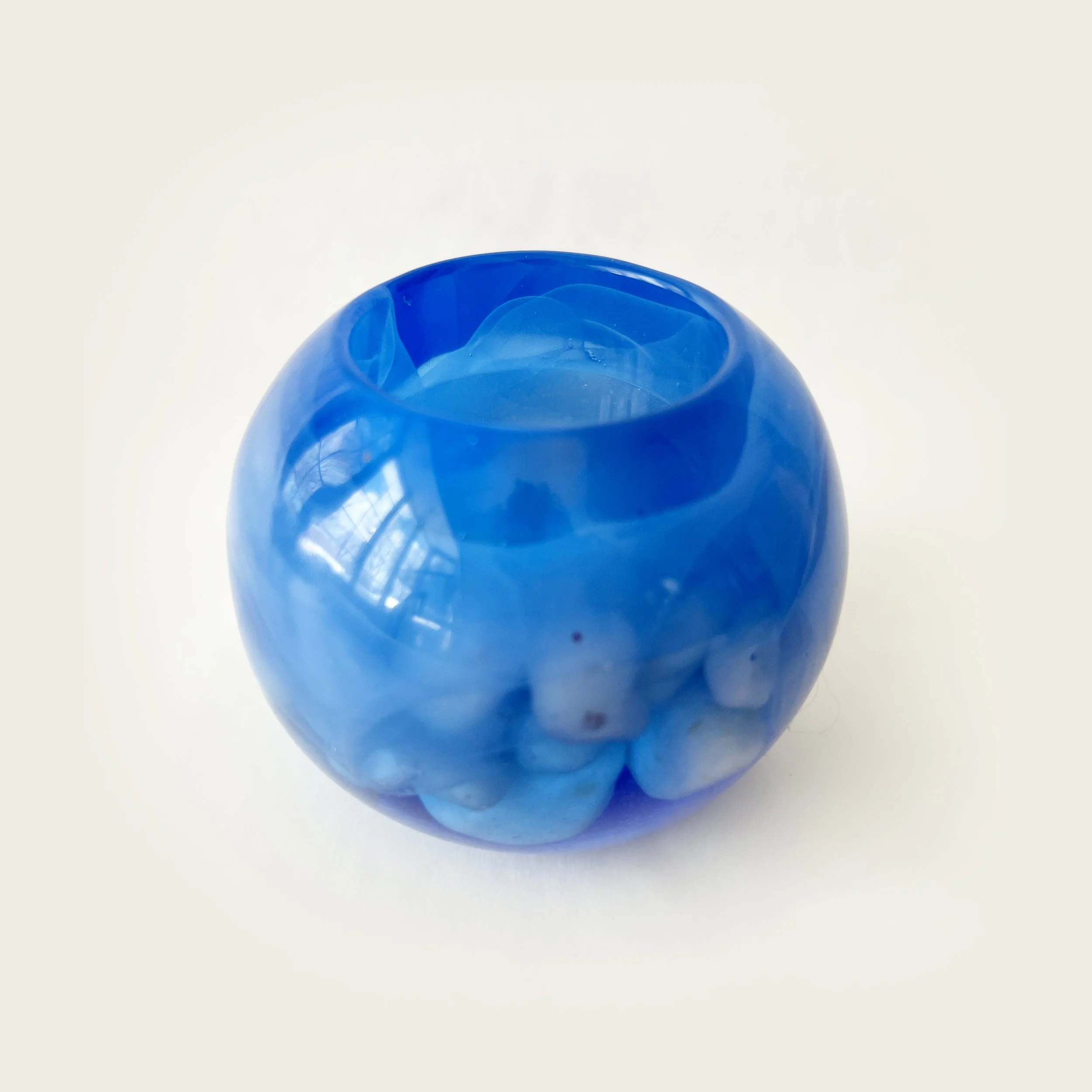 White Stone Blue Resin Candle Holder
