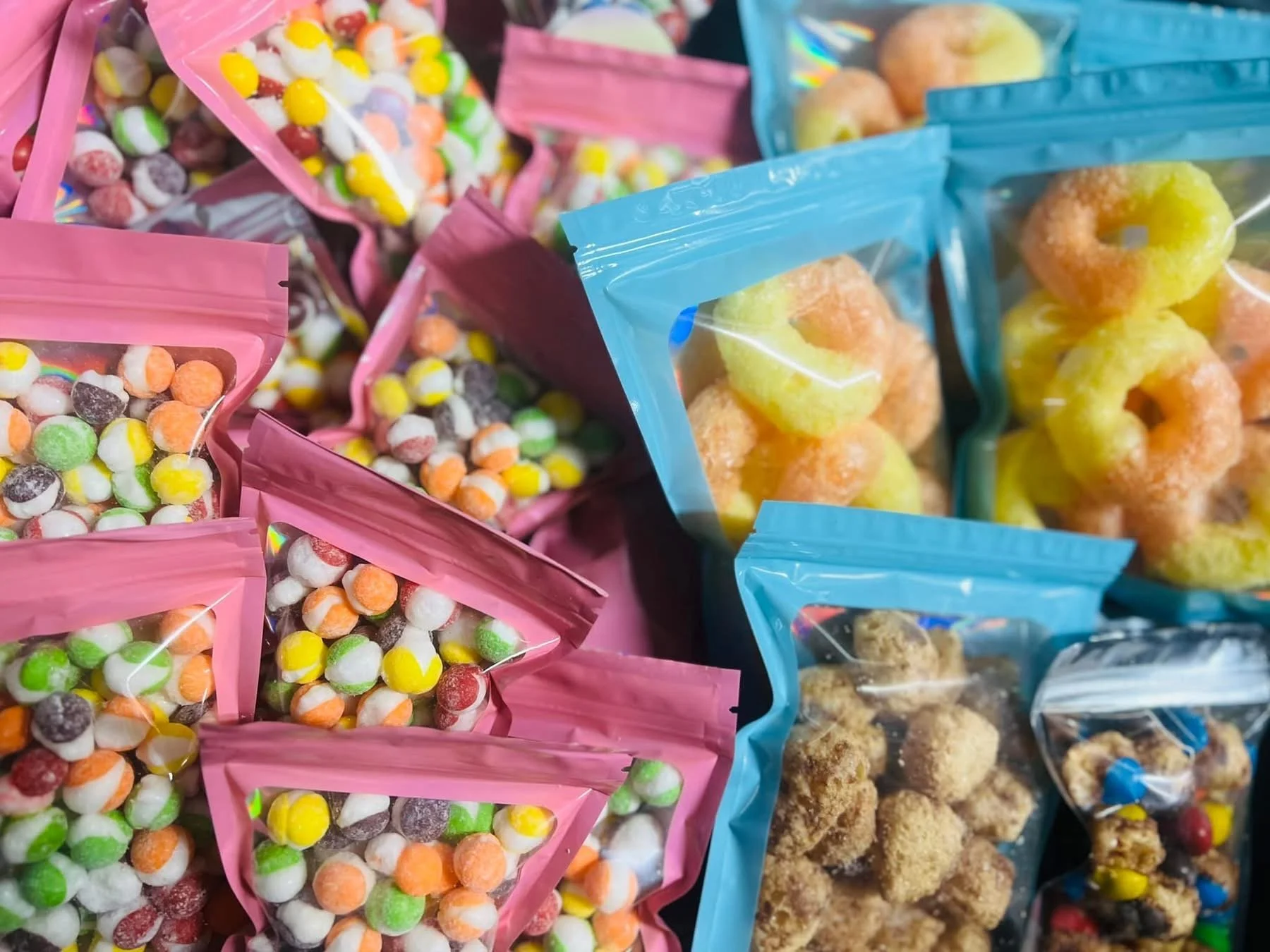 Munch-eeze - freeze dried candy & boiled peanuts - Bastrop, LA