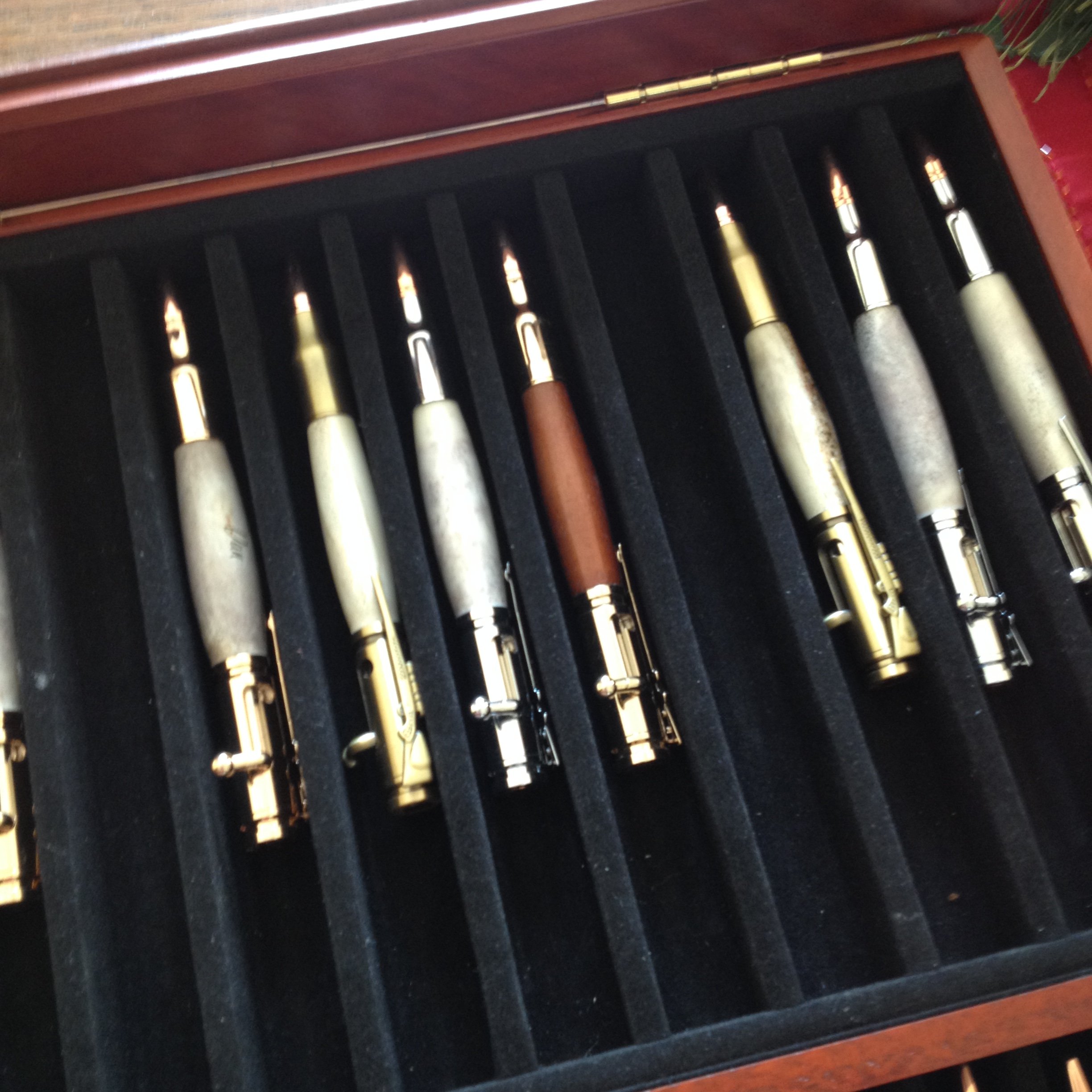 Dan's Handcrafted Pens  -  handcrafted pens made from deer antlers, exotic wood, and acrylic - West Monroe, LA
