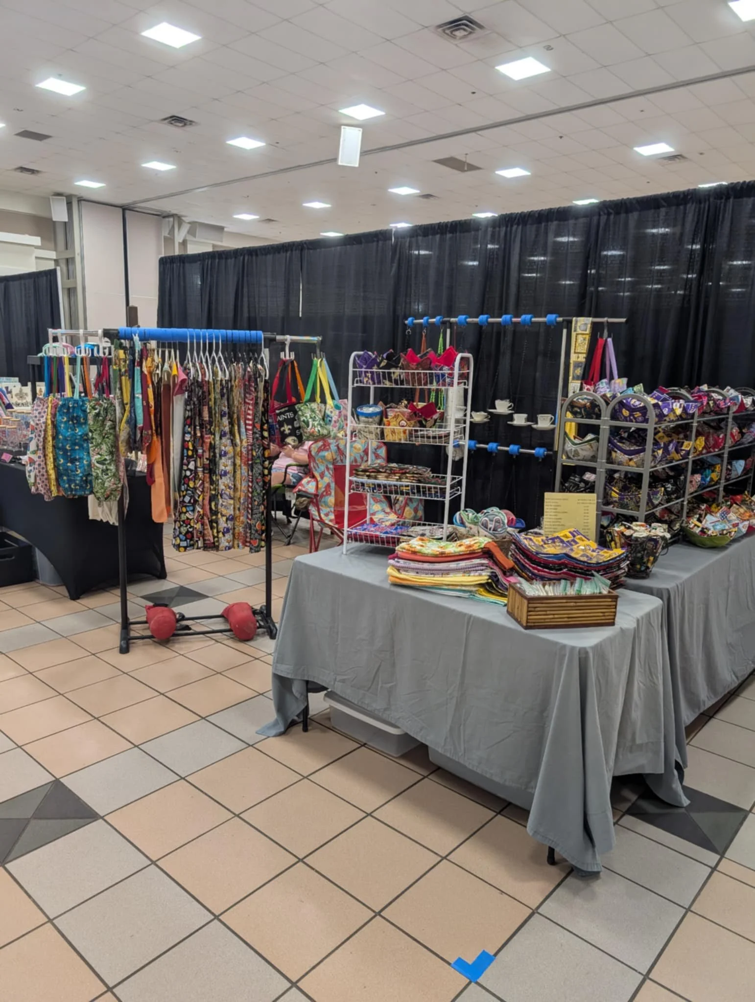 Teresa's Creations - bowl, plate, & ice cream cozies, aprons, jar openers, coasters, pot holders, skillet handle covers, plastic bag holders, potato bags, car trash/ditty bags, tote bags, cup & saucer bird feeders, hummingbird feeders, macramé plant 