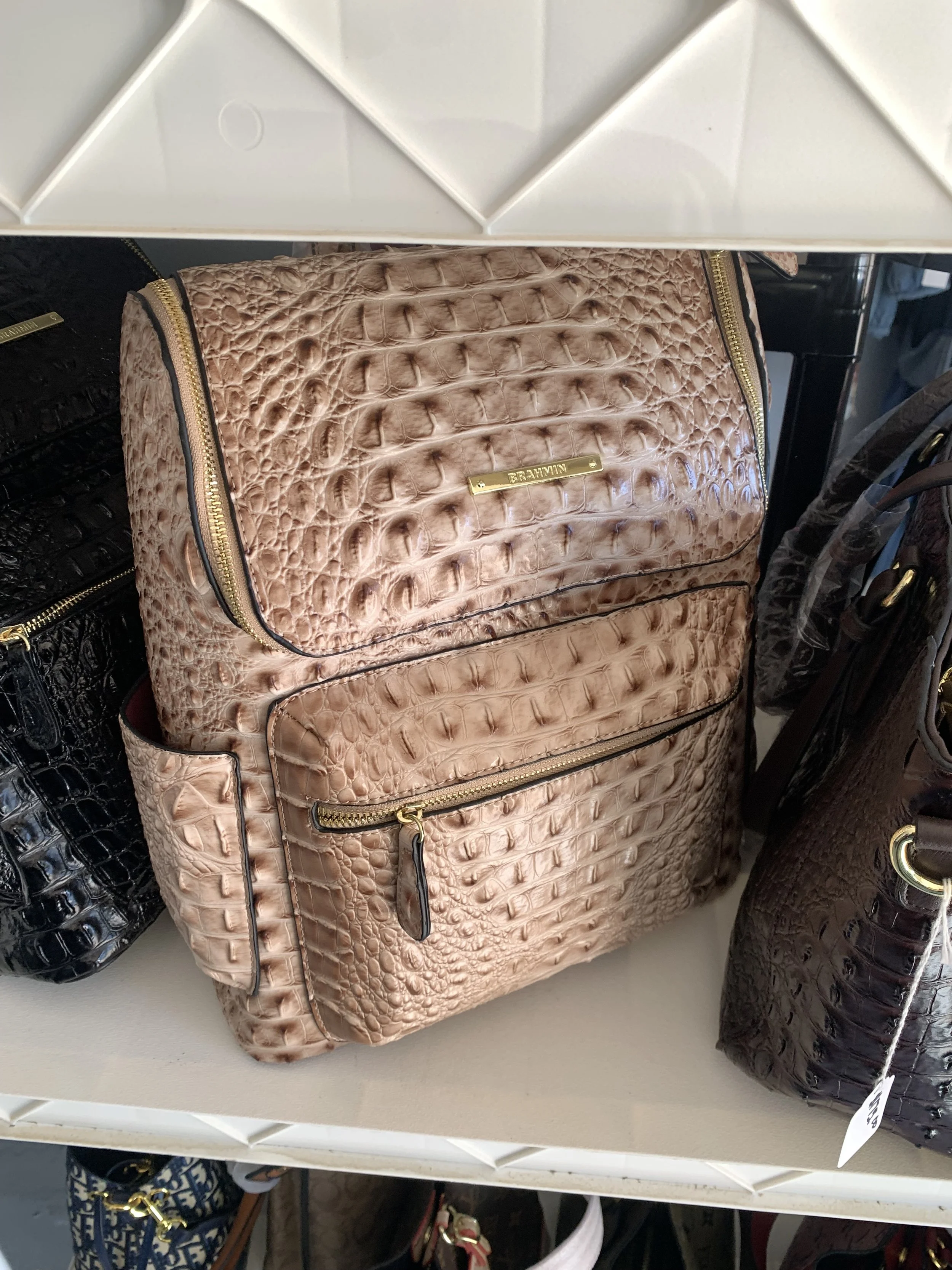 Jewel's Closet - handbags, duffel bags, jewelry, clothing, and etc. - Bastrop, LA