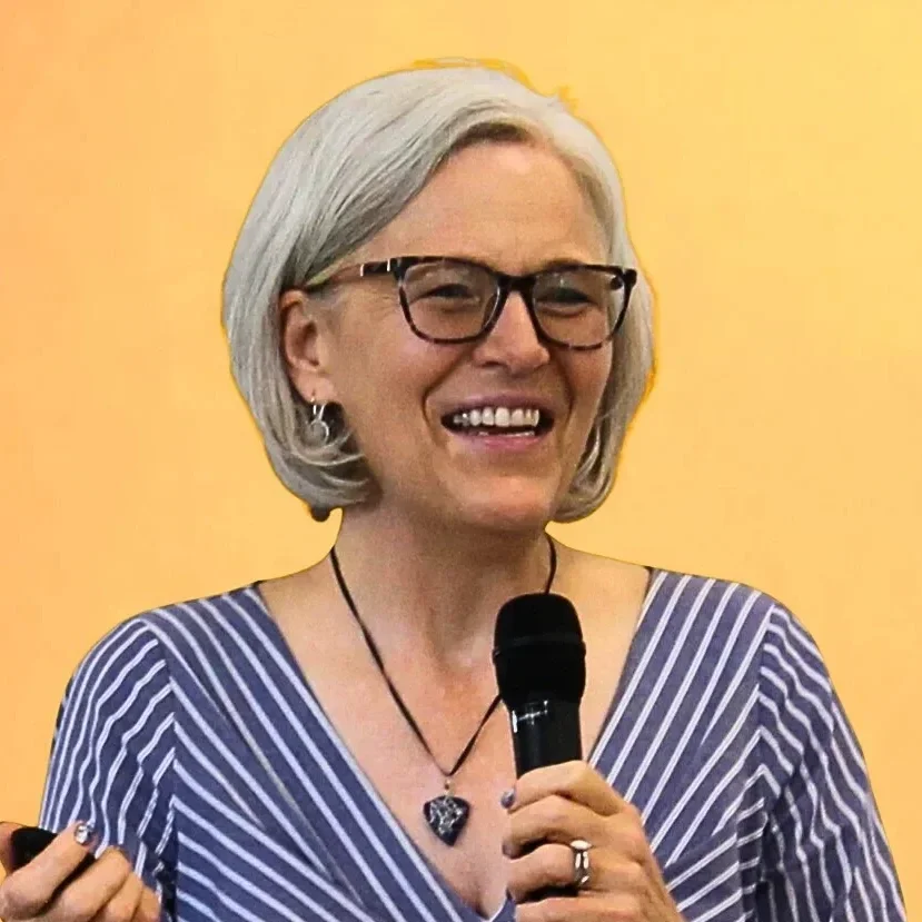 Angela Williamson, CVA         

VMHC 2026 Host