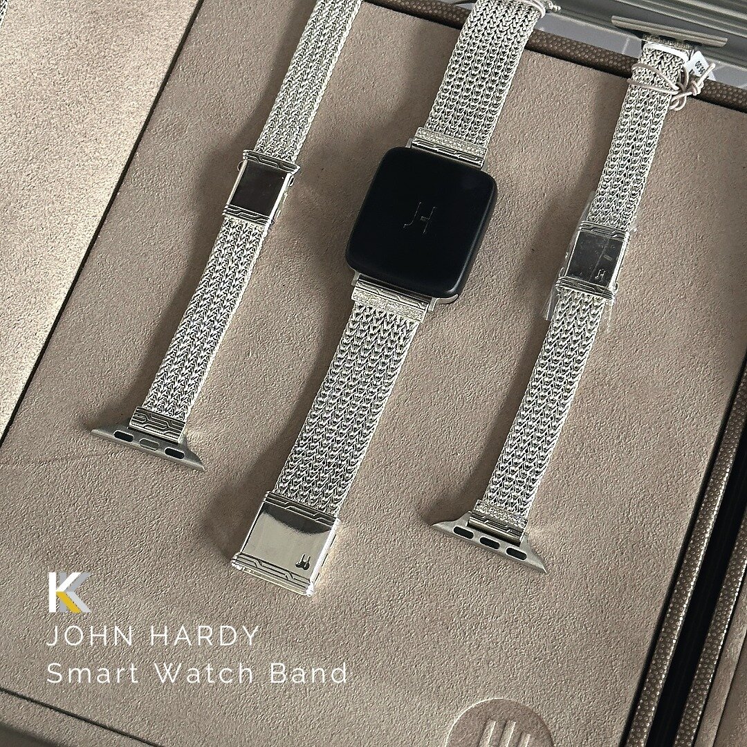 Elevate your wrist game with a touch of sophistication! ✨⌚ Our newly arrived collection Smart Watch Bands by John Hardy are a game-changer, boasting a timeless handcrafted design that's impossible to resist (just ask Jenn).⁠
⁠
Secure your spot in sty
