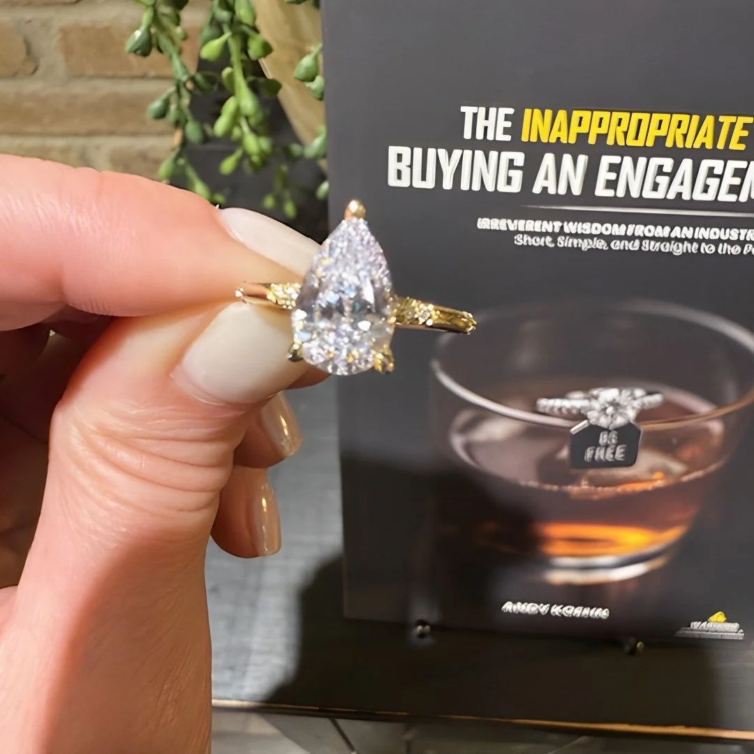 β¨ A little vintage soul. A little modern magic. A whole lotta wow.
This Noam Carver pear diamond engagement ring features a sprinkling of diamonds down the band — just enough sparkle to make hearts stop without even trying. ππ₯
Timeless. Une