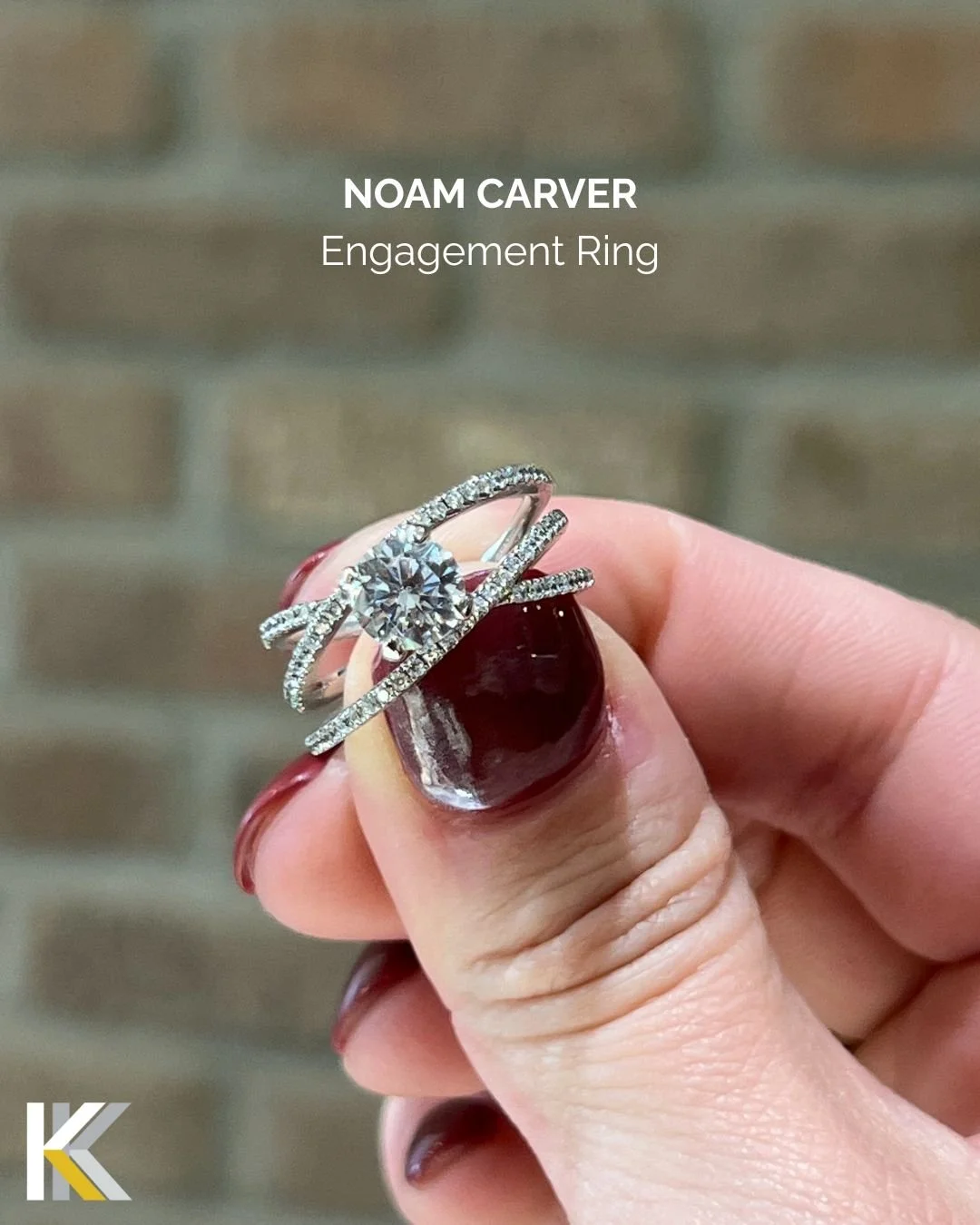 New year, new last name? 😏💍

If a proposal is in your plans for the new year, come visit us now and let&rsquo;s make it happen.