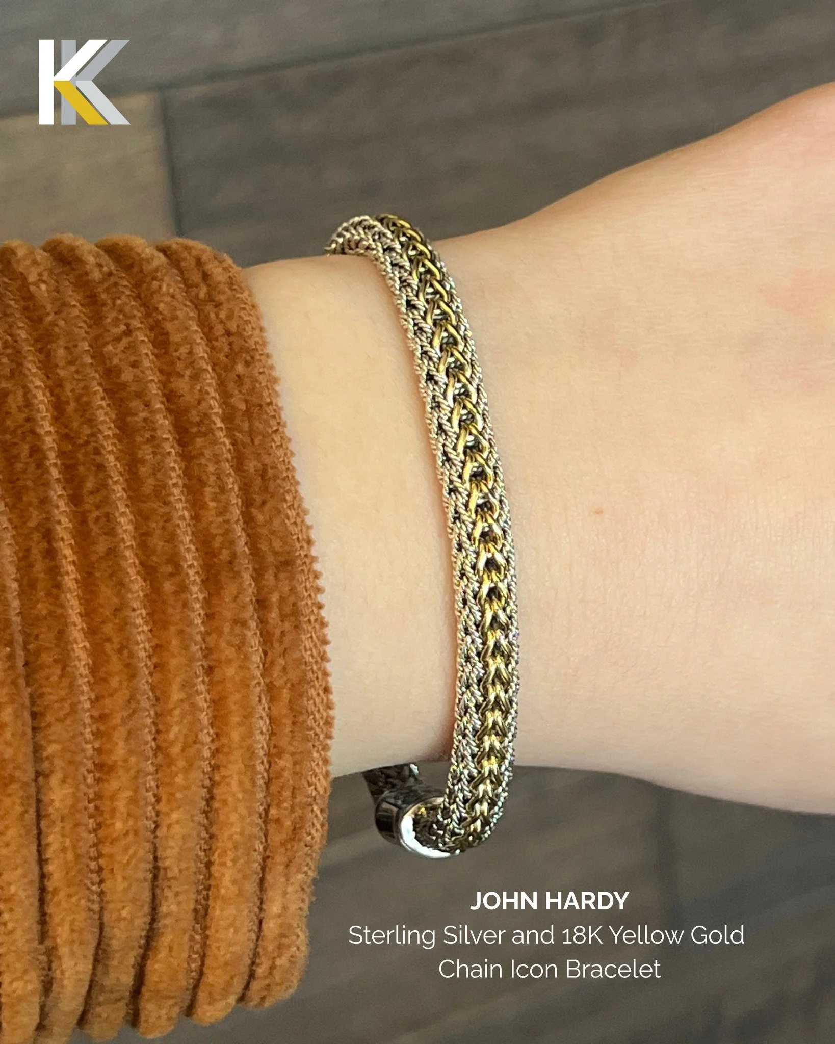 This John Hardy chain bracelet pairs sterling silver with yellow gold for that perfectly balanced, wear-it-with-everything vibe. Surely classic, surely cool.

Are you a mixed metal gal? Drop a 😎 below if you are.