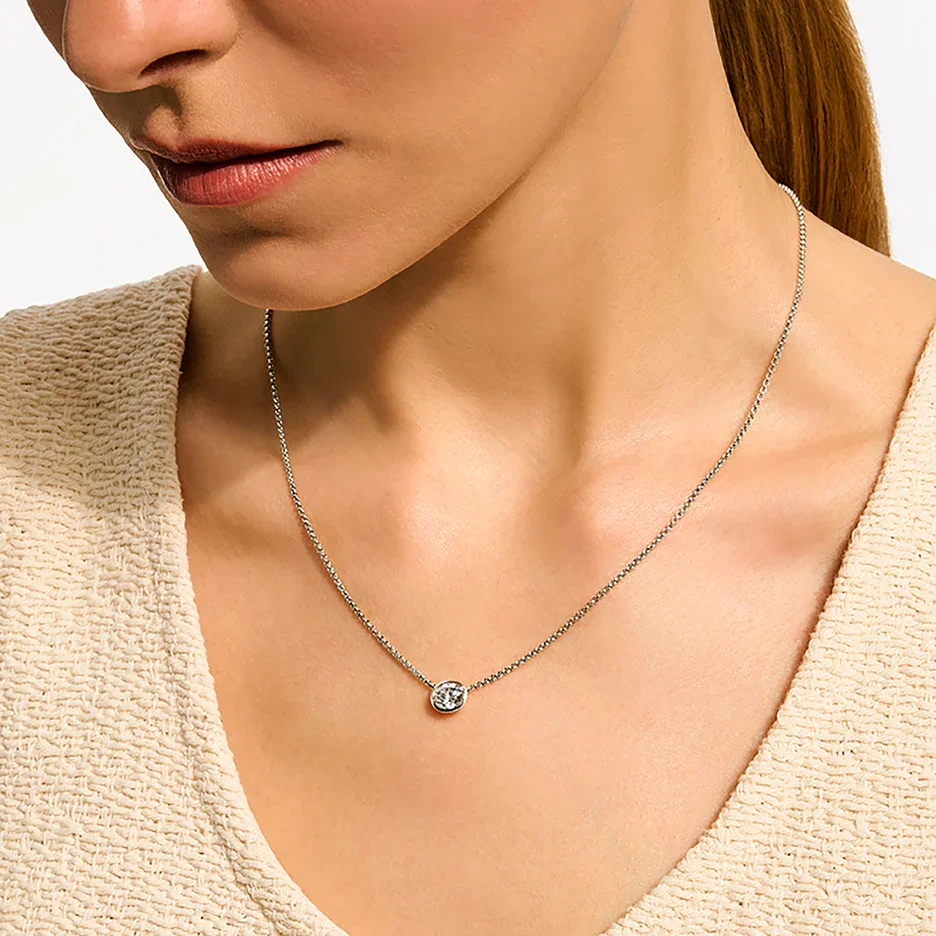 necklace 1.webp