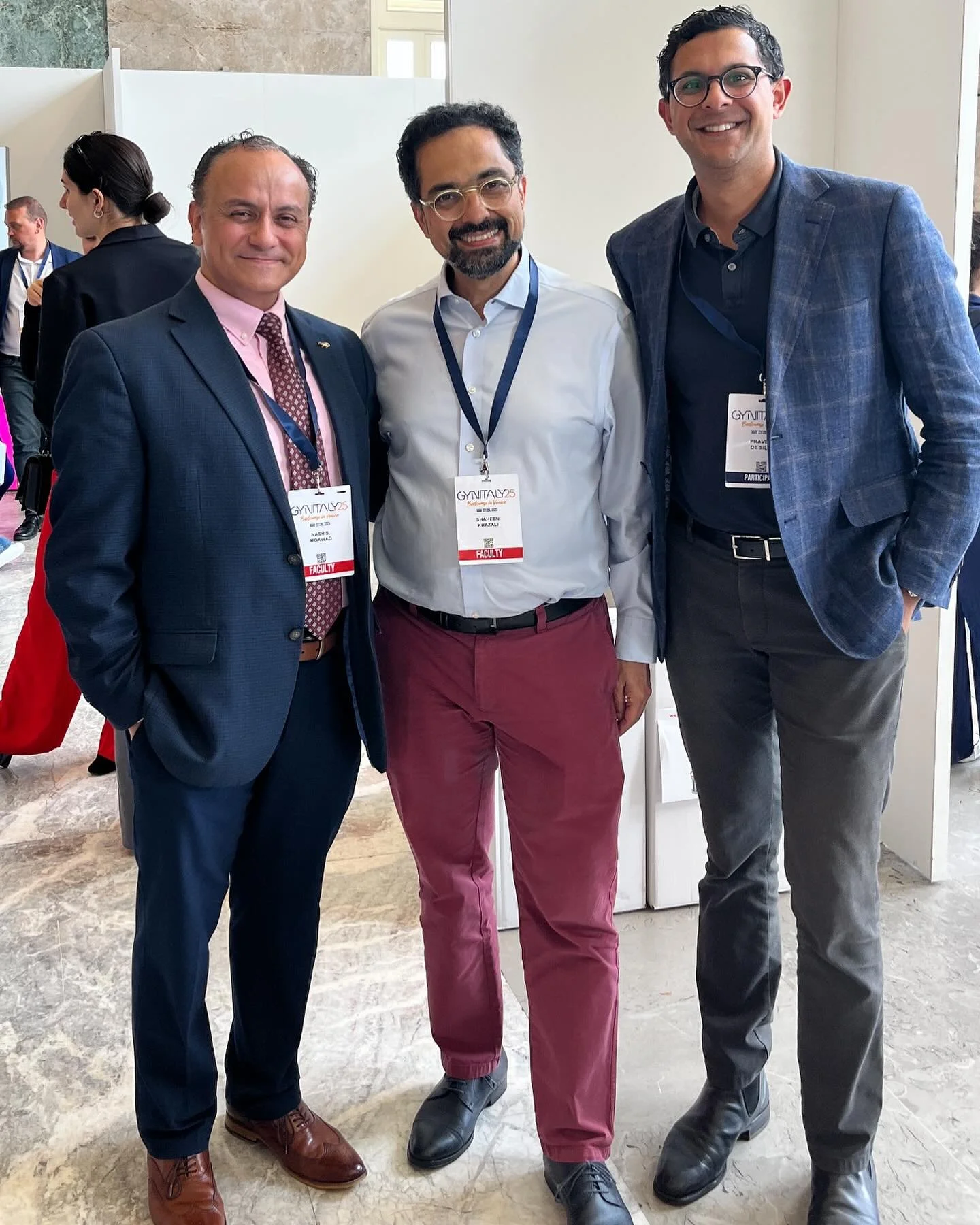 Honoured to meet the lovely @shaheenkhazali and @nashmoawadmd at @gynitaly25_officialpage for those of you who know me well my two passions are Surgery and Formula 1 🏎️ Being in the southern hemisphere F1 forces me to wake in the early hours of the 