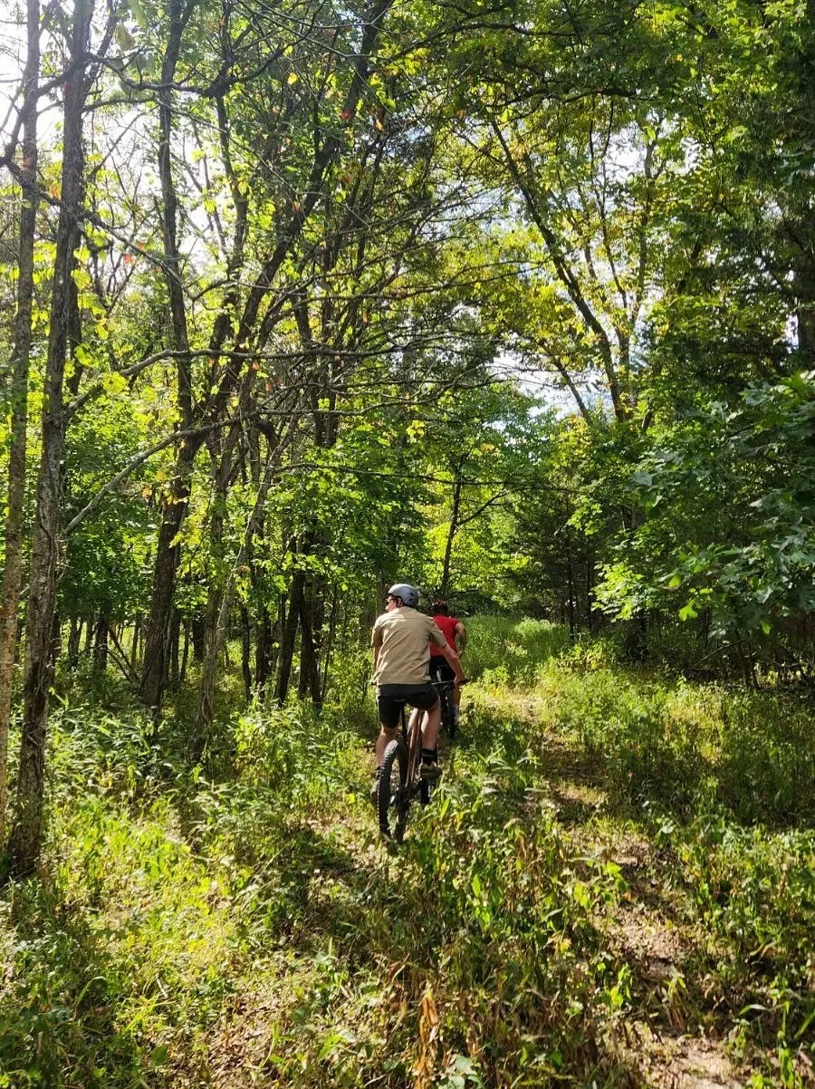 Today in &ldquo;Being a Landscape Architect is Pretty Cool&rdquo;: bike tours of a glade in transition (and preservation!) to a mountain bike paradise!  @plattinpeakstrails is a pretty easy vision to get behind - especially on two wheels! 
[#landscap