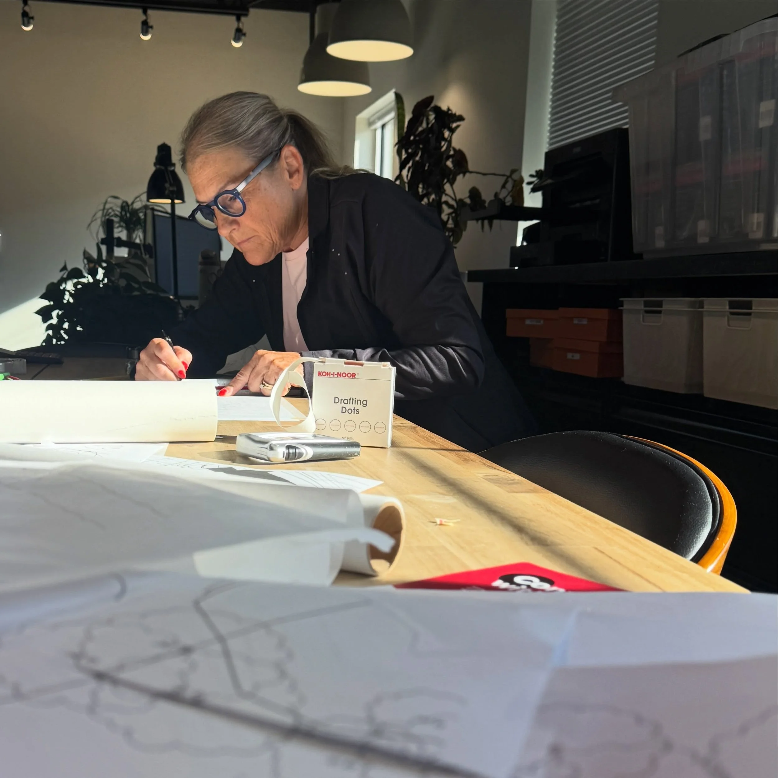 A little (indoor) Friday sun today for Sue as she works through grading studies 
[#landscapearchitecture #design #technical #friday ]