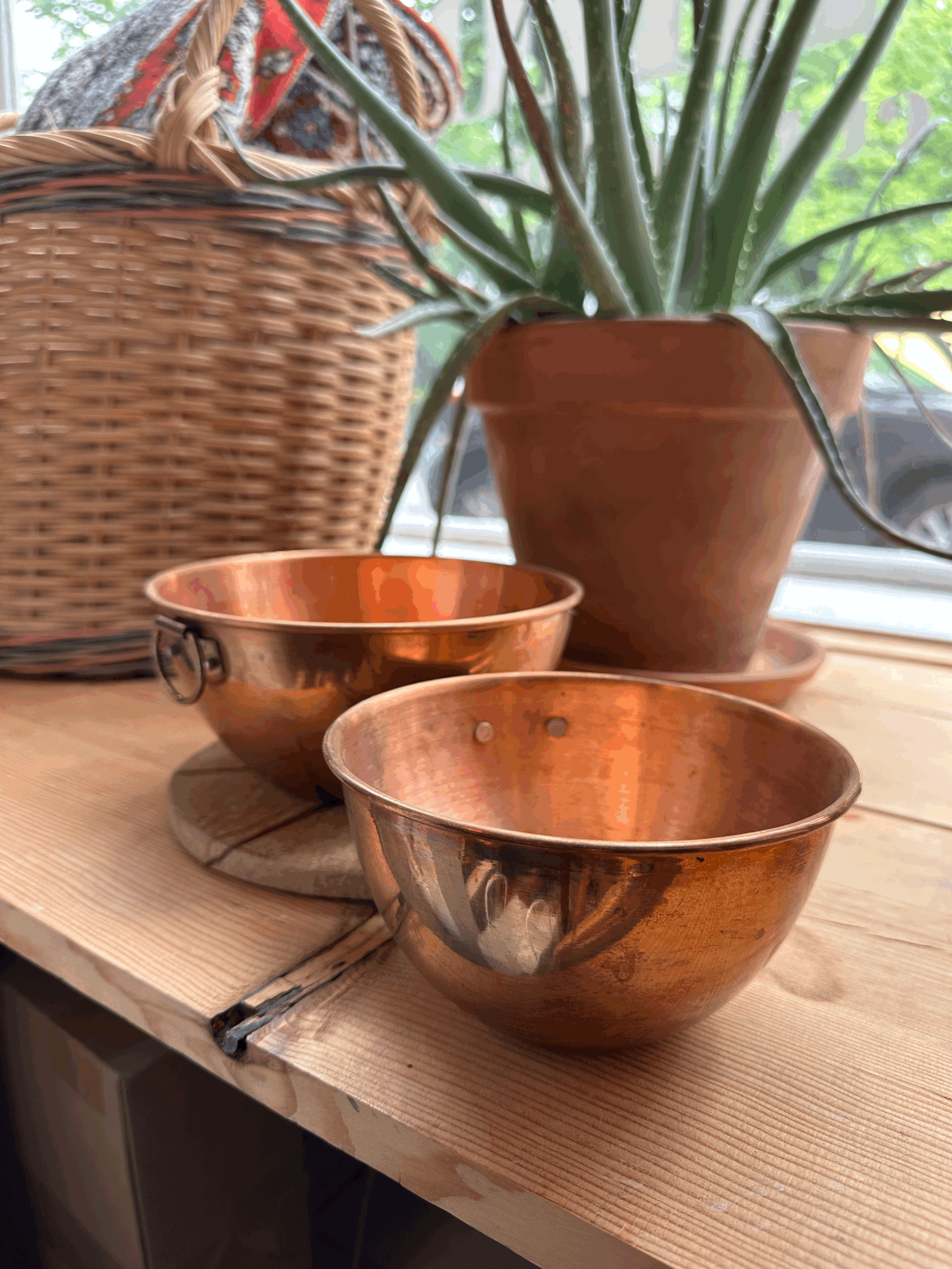 Set of 2 Copper Mixing Bowls