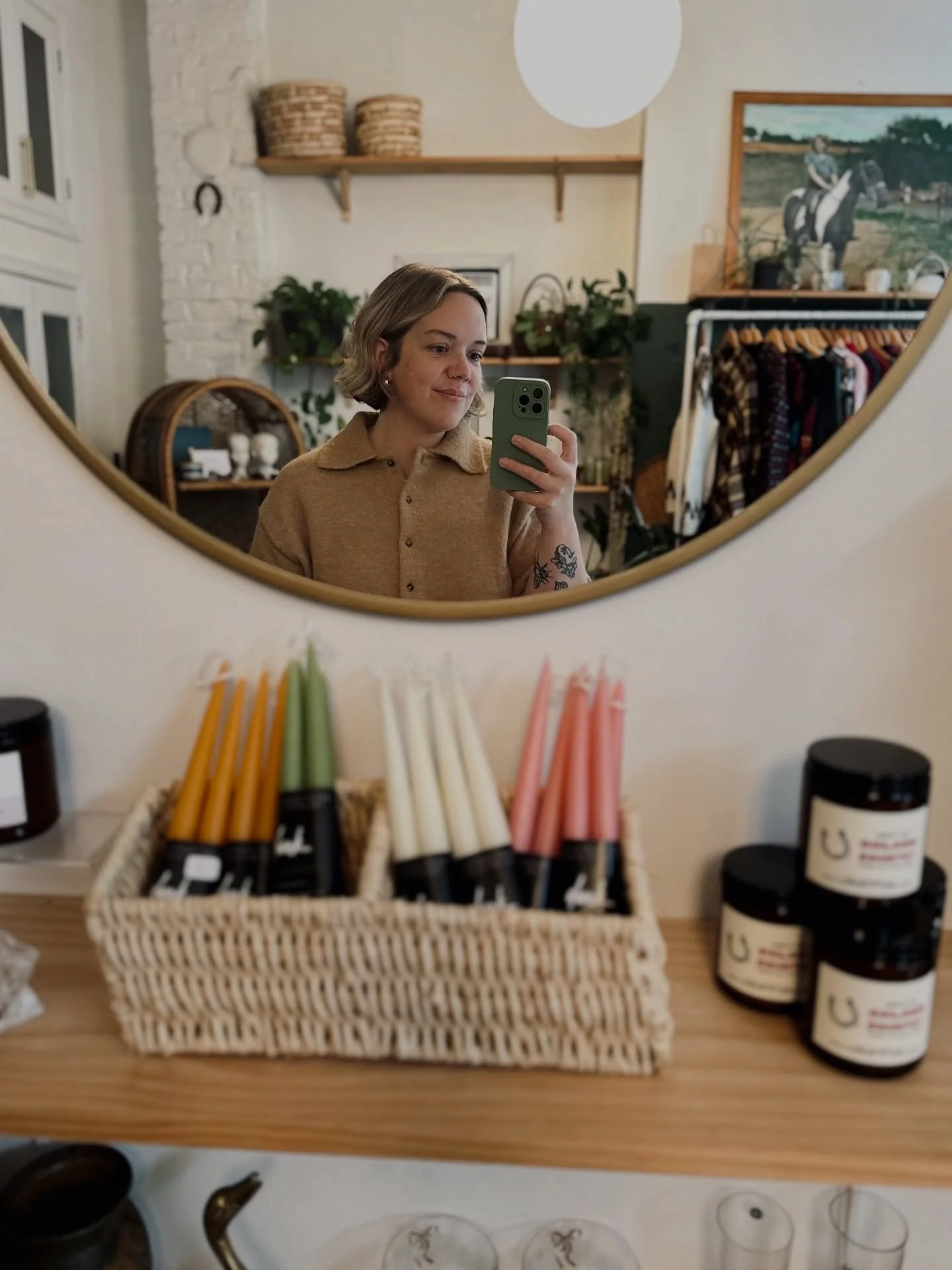 It&rsquo;s been such a fun weekend at the shop &amp; studio! 🤍 The shop is closed tomorrow but I&rsquo;ll see you at the morning workshop ☺️

The shop will be open again Oct 25-26 @ 12-4PM