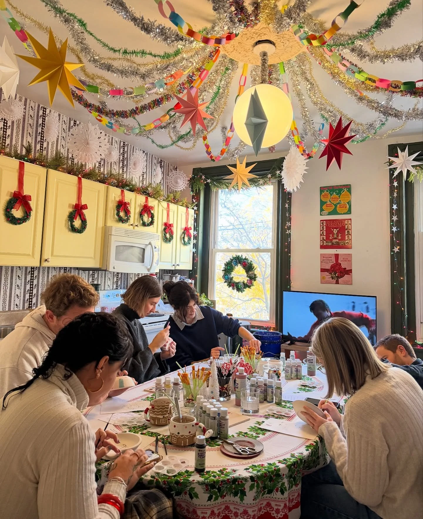 It was a great first weekend of holiday workshops! 💖🎄

#christmas #pottery #ceramics #nostalgia #christmascrafts #smallbuisness