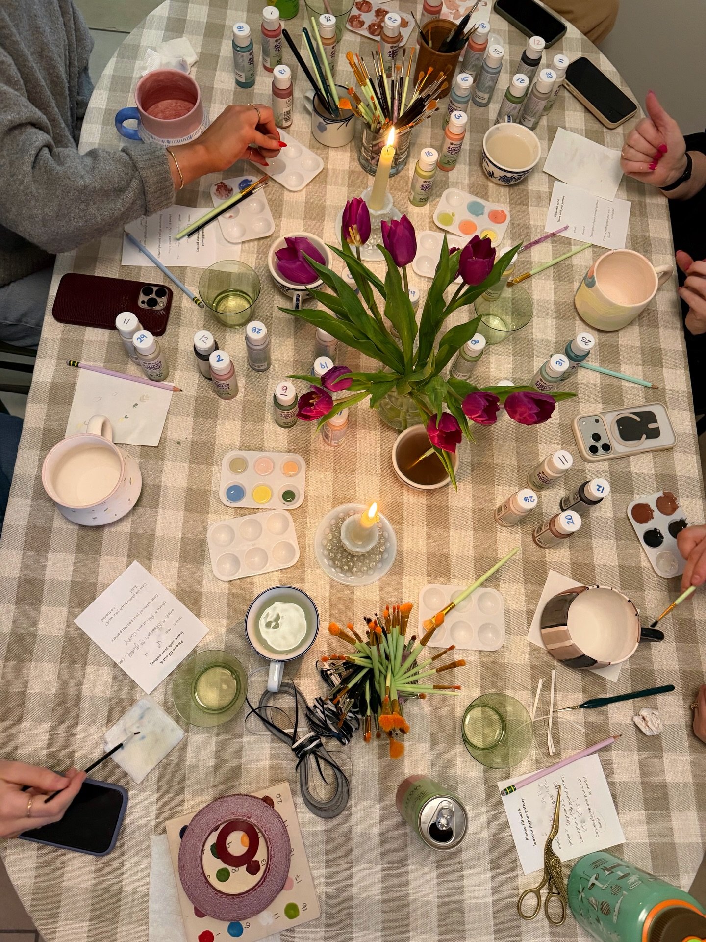 Signs of Spring- tulips &amp; coming out of hibernation to paint pottery 🌷 Last night was the first workshop of the year! 

The shop is open this Saturday 12-4 and Sunday 12-2. See you then!