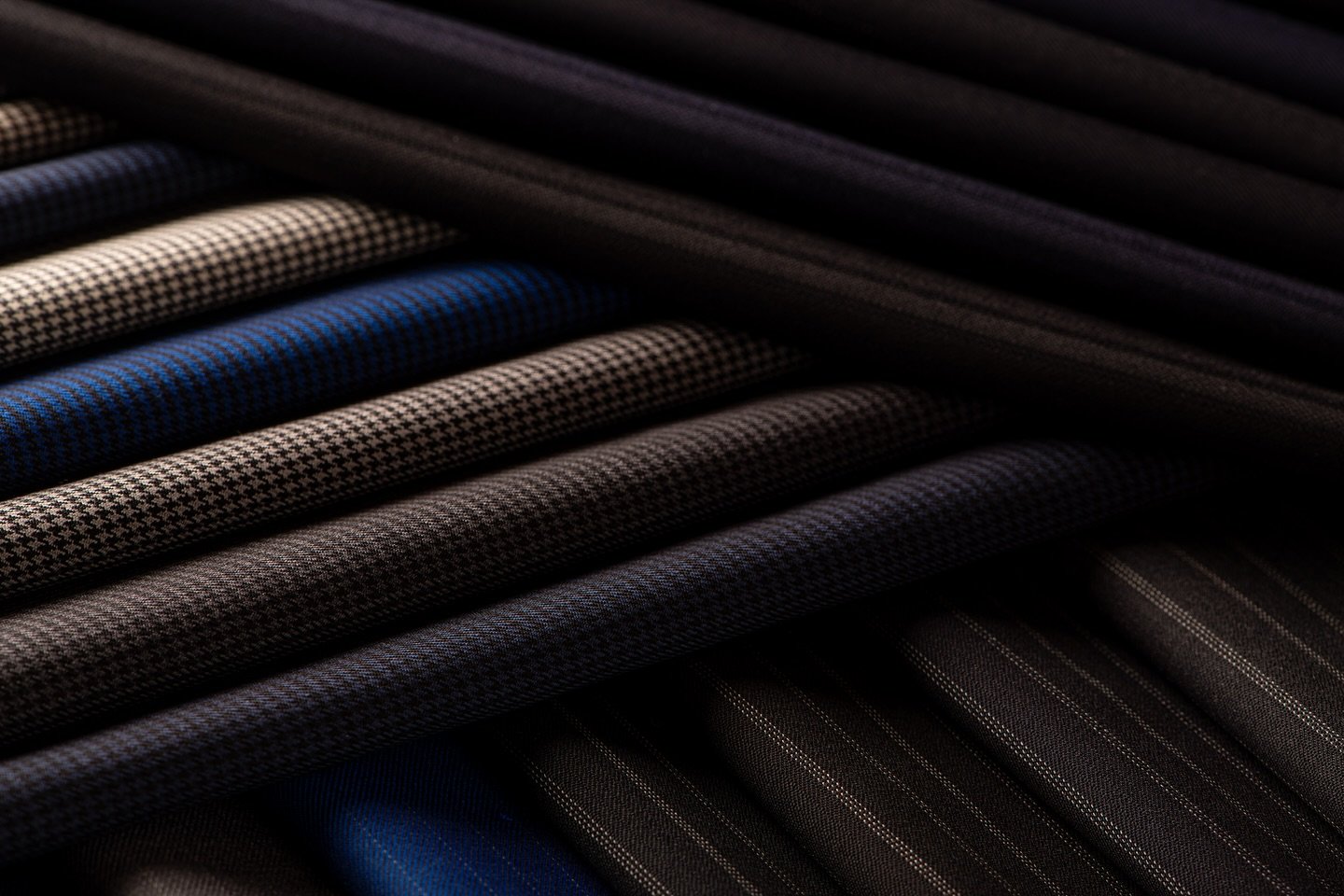 From the vault: a decade-old collection that still holds its texture.
These fabrics are made to be felt, but through the lens, we made them seen.
Wool, cashmere, cotton &mdash; each frame captures the rhythm of folds, richness of color, and the timel