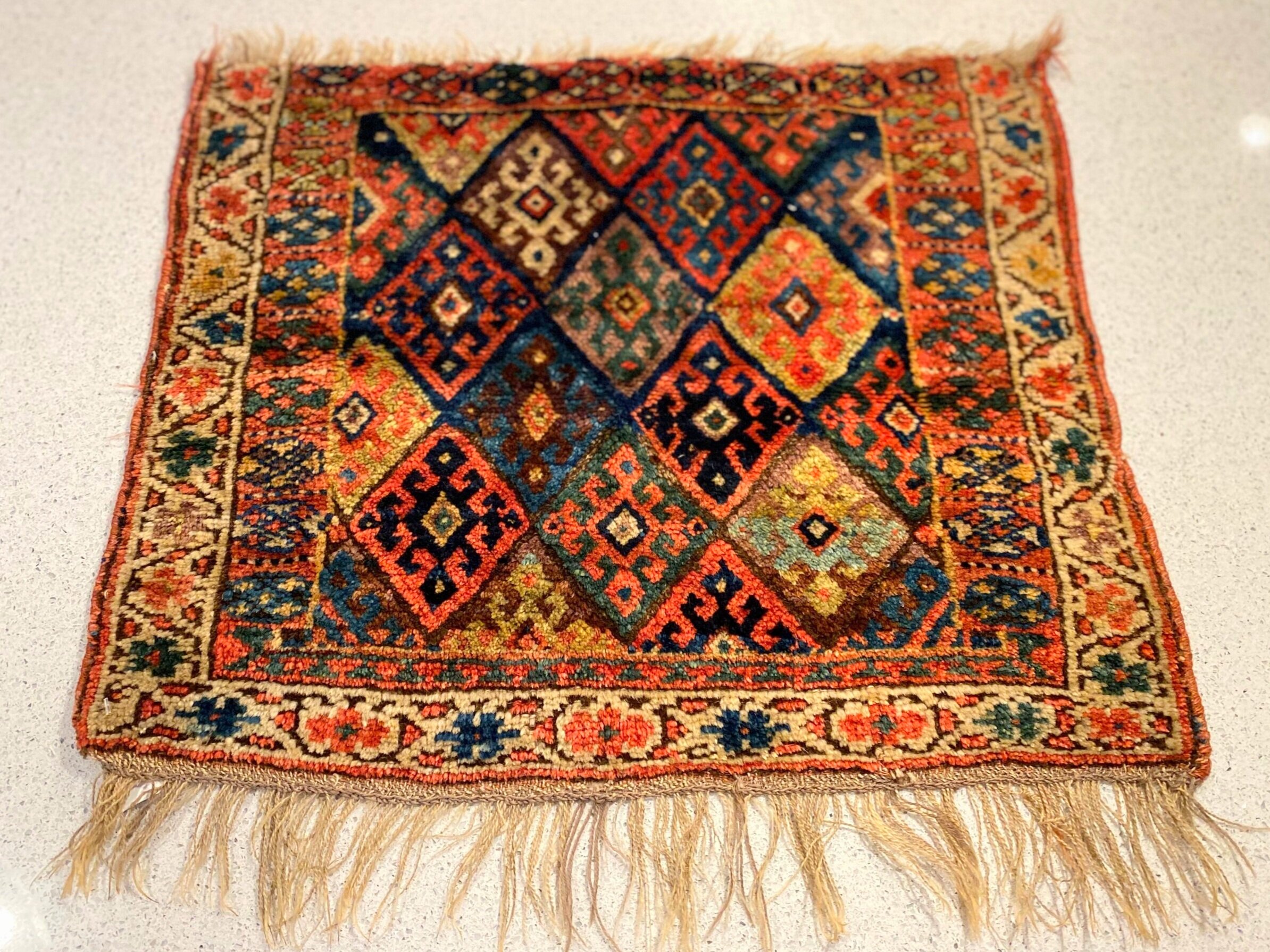 Kurdish Rug Motif Designs and Their Meanings