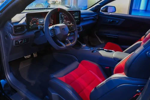 Mustang_Dark_Horse_SC_13.jpg