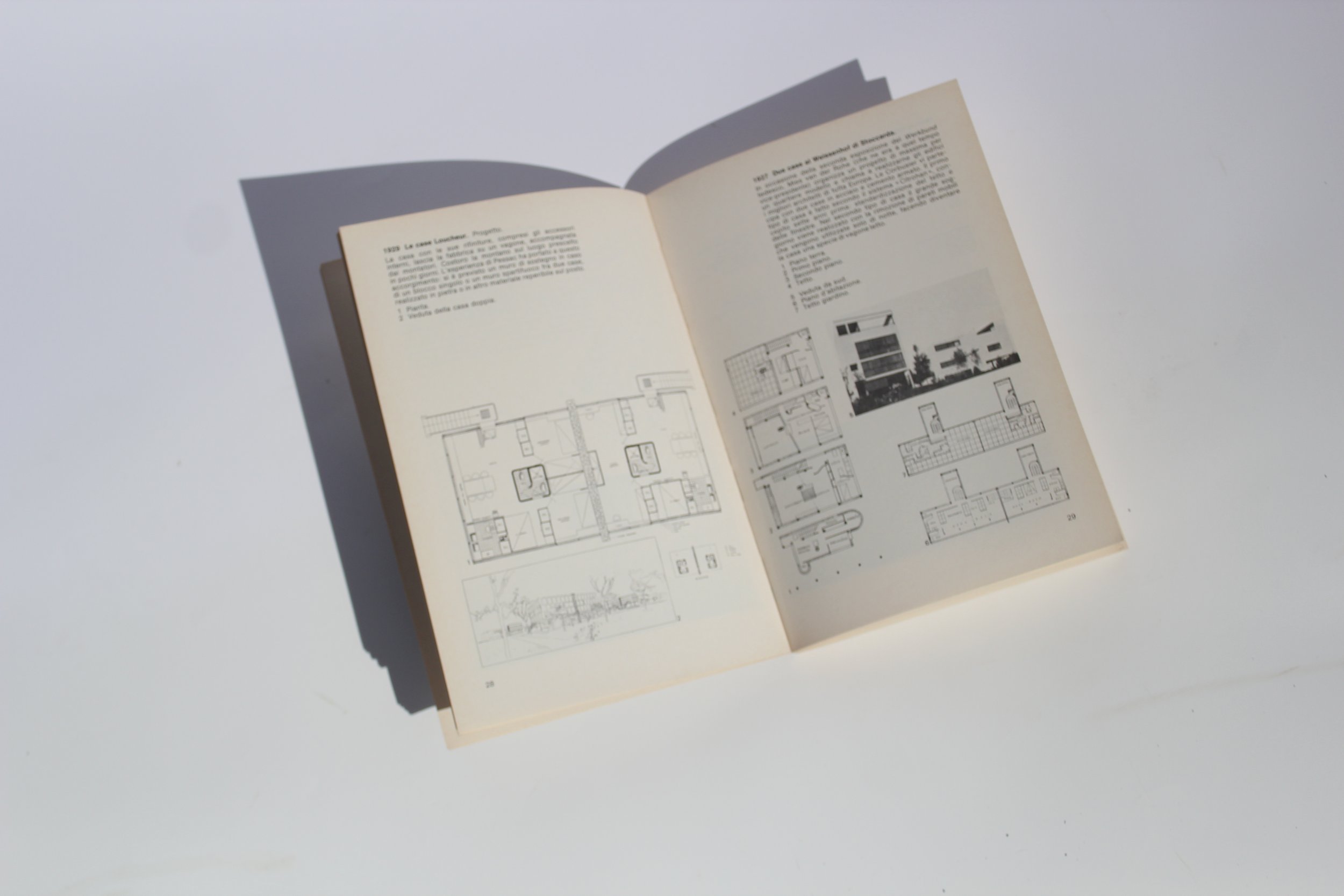 Le Corbusier: 1977 Italian Edition – 252 Pages of Architectural Vision