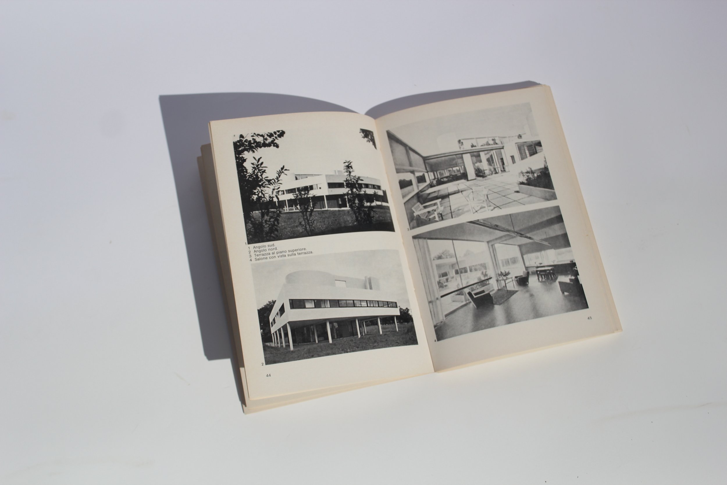 Le Corbusier: 1977 Italian Edition – 252 Pages of Architectural Vision