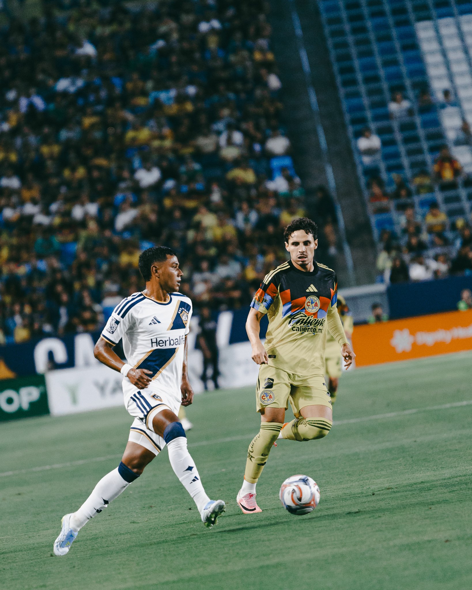 LA Galaxy v Club America