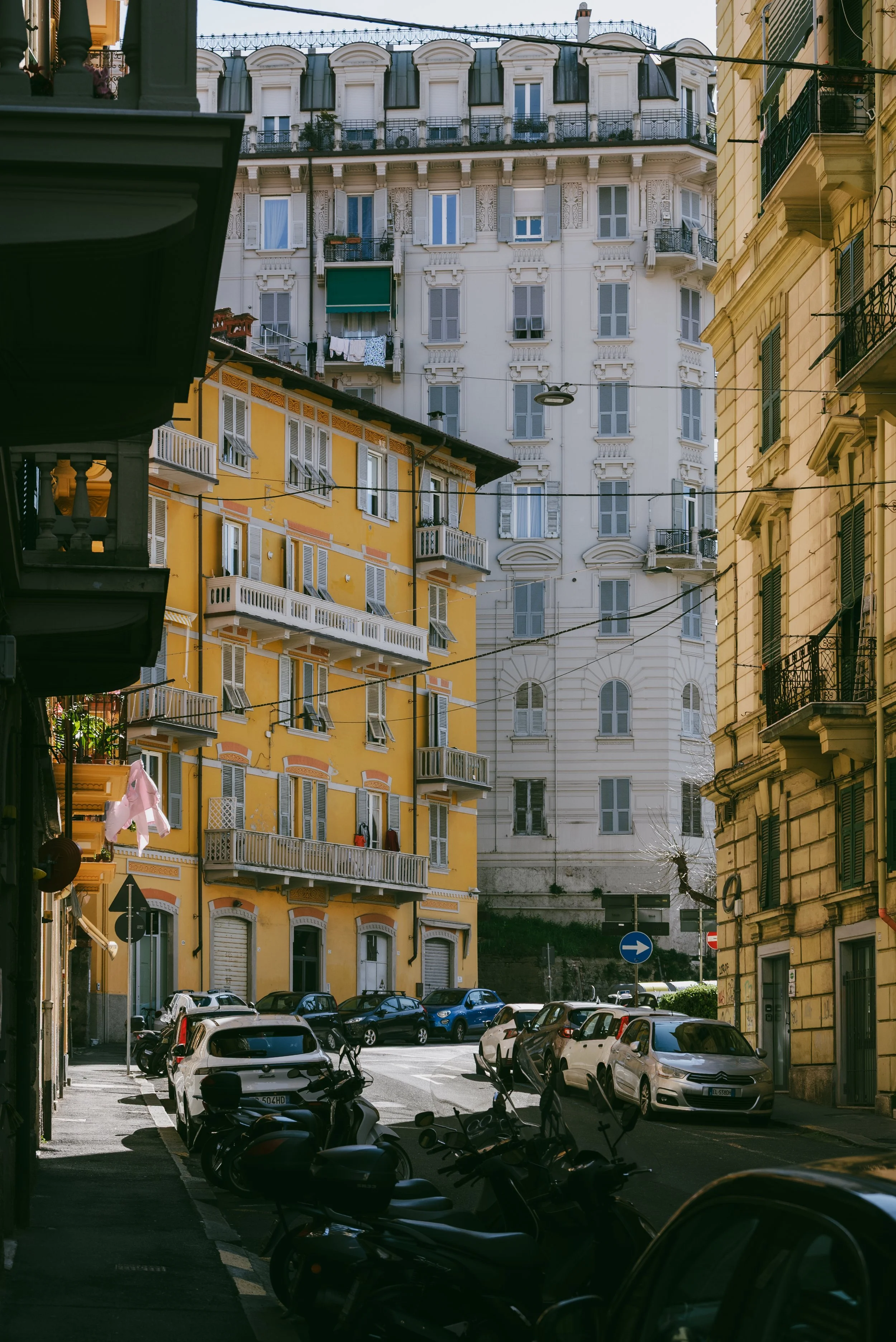 Street scene in La Spezia capturing the charm of its evening ambiance.